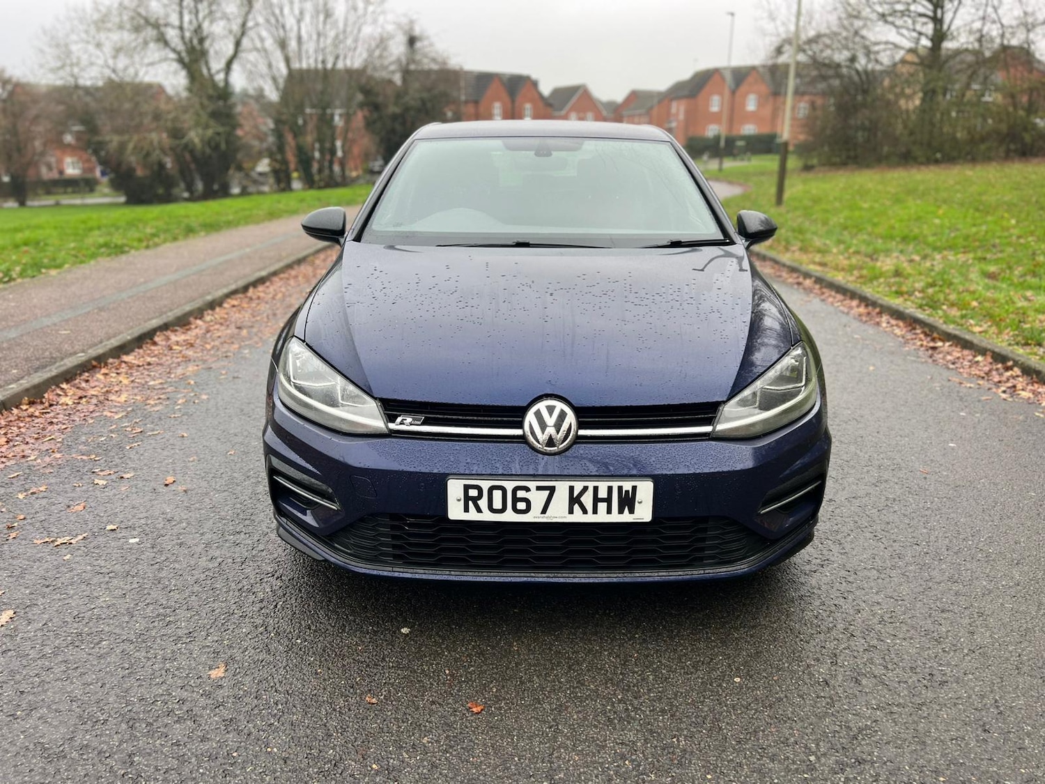 Used Volkswagen Golf 2017 for sale - 76989608: Photo 2
