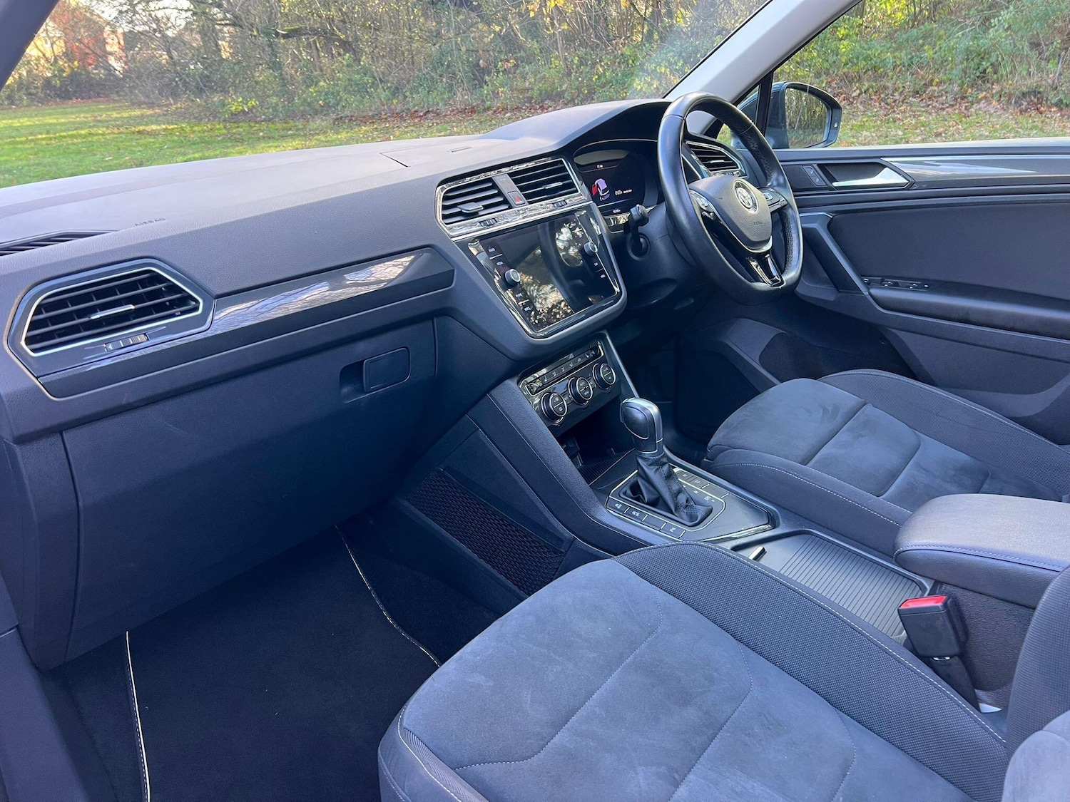 Used Volkswagen Tiguan 2019 for sale - 76995917: Photo 10