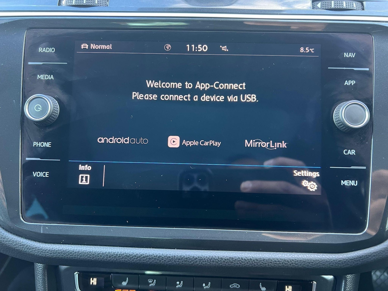 Used Volkswagen Tiguan 2019 for sale - 76995917: Photo 22