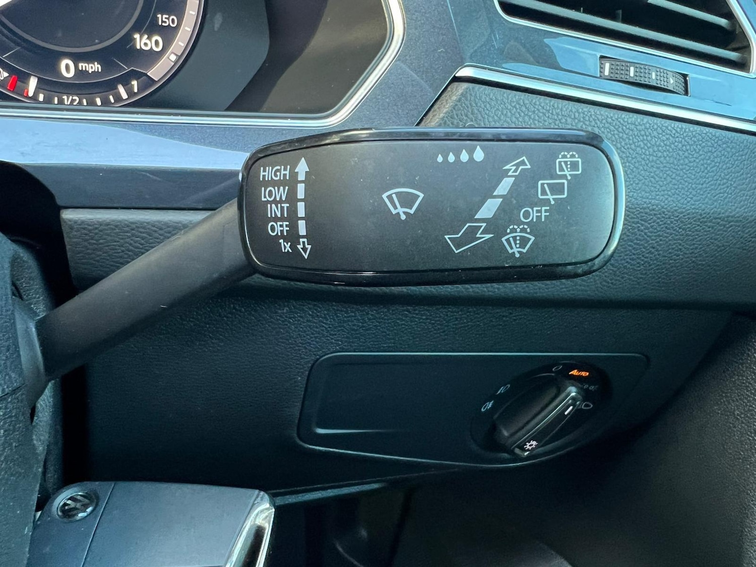 Used Volkswagen Tiguan 2019 for sale - 76995917: Photo 41