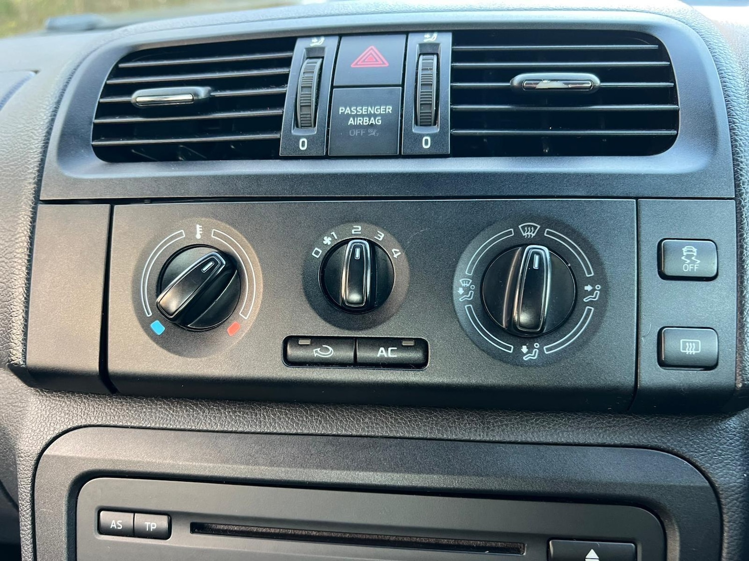 Used Skoda Fabia 2013 for sale - 77067208: Photo 22