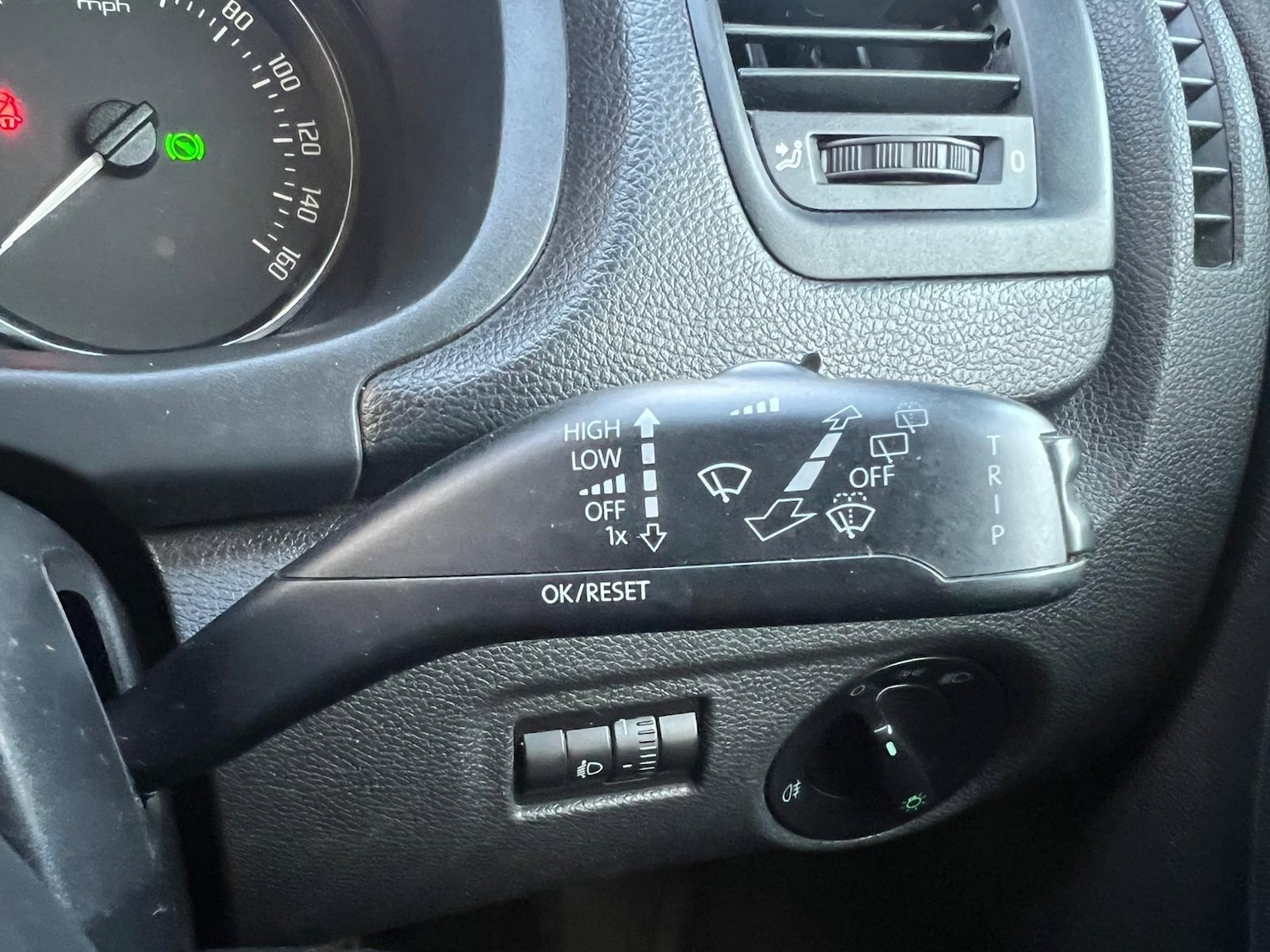 Used Skoda Fabia 2013 for sale - 77067208: Photo 24