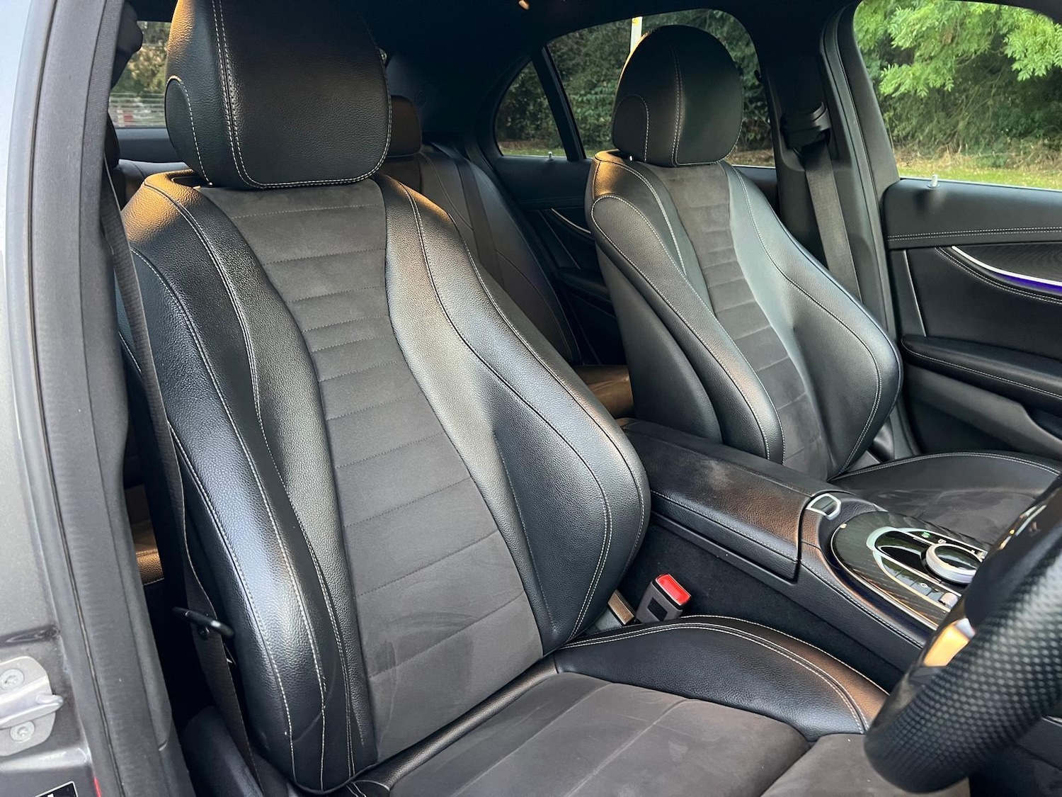 Used Mercedes-Benz E Class for sale - 76997571: Photo 8