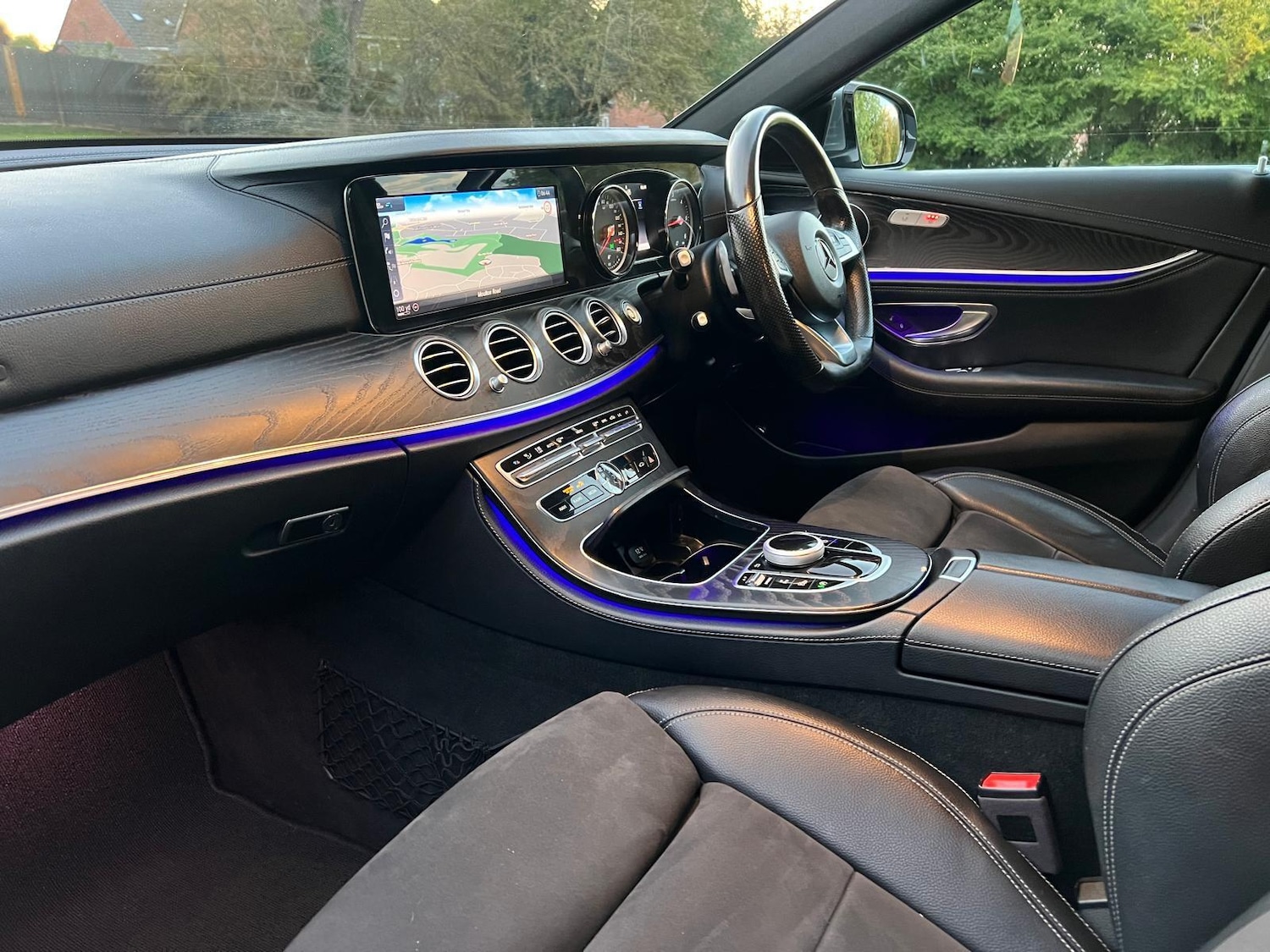 Used Mercedes-Benz E Class for sale - 76997571: Photo 9