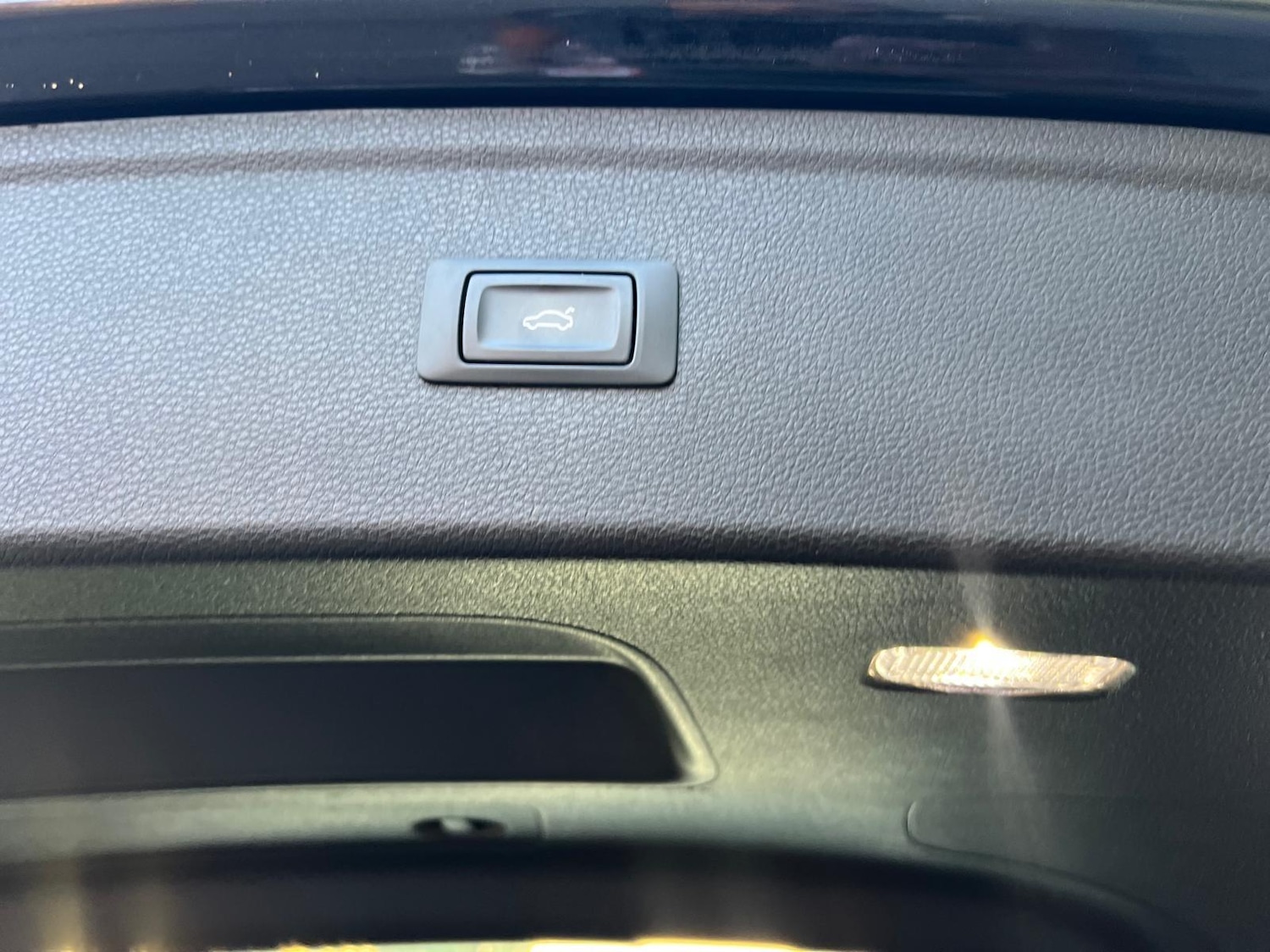 Used Audi Q5 2018 for sale - 76987680: Photo 24