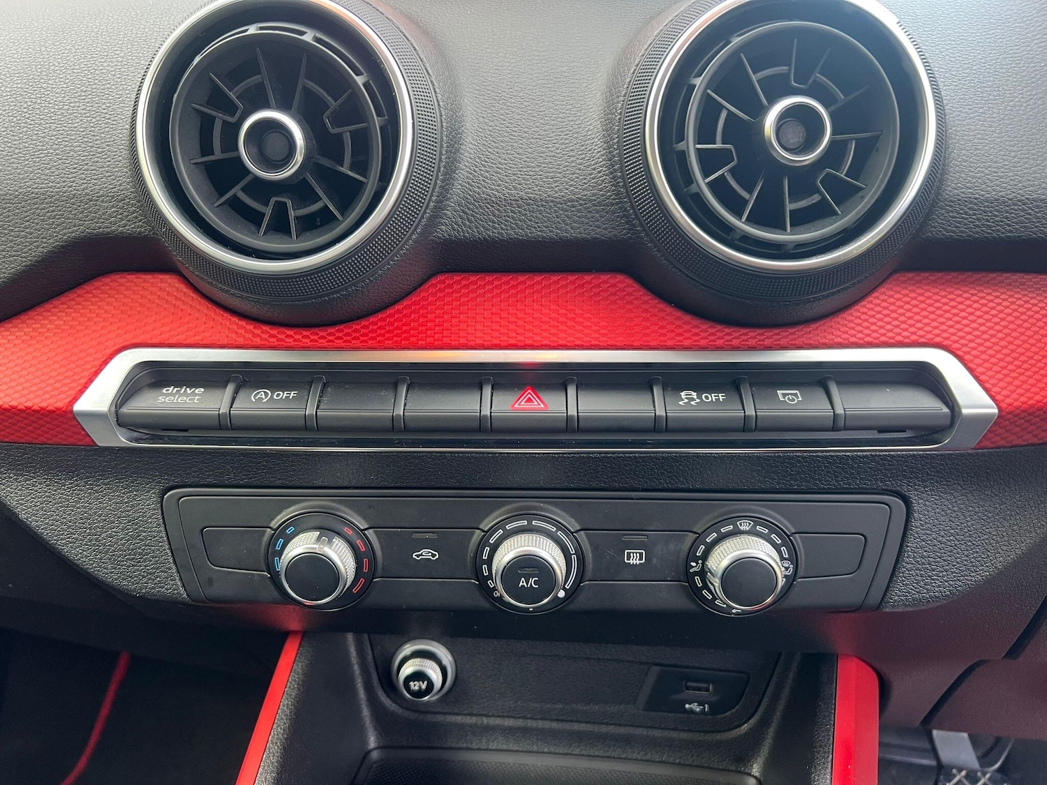 Used Audi Q2 2017 for sale - 76499301: Photo 26