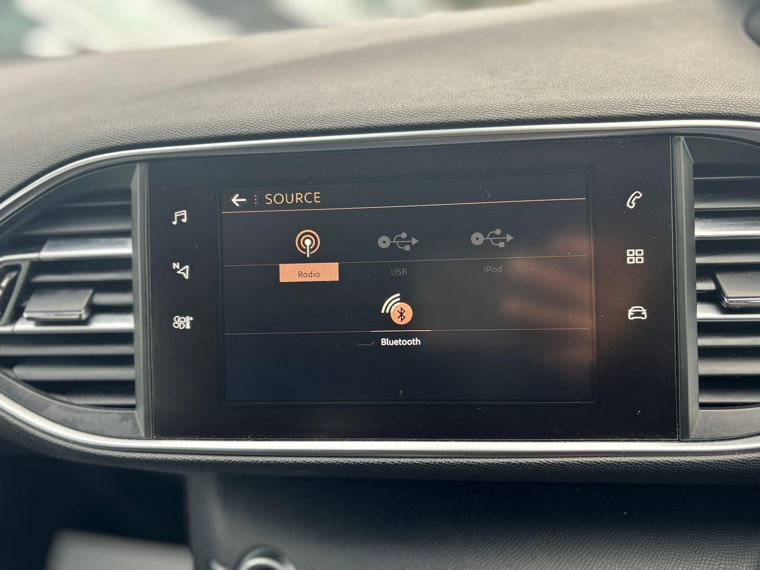 Used Peugeot 308 2017 for sale - 76887409: Photo 23