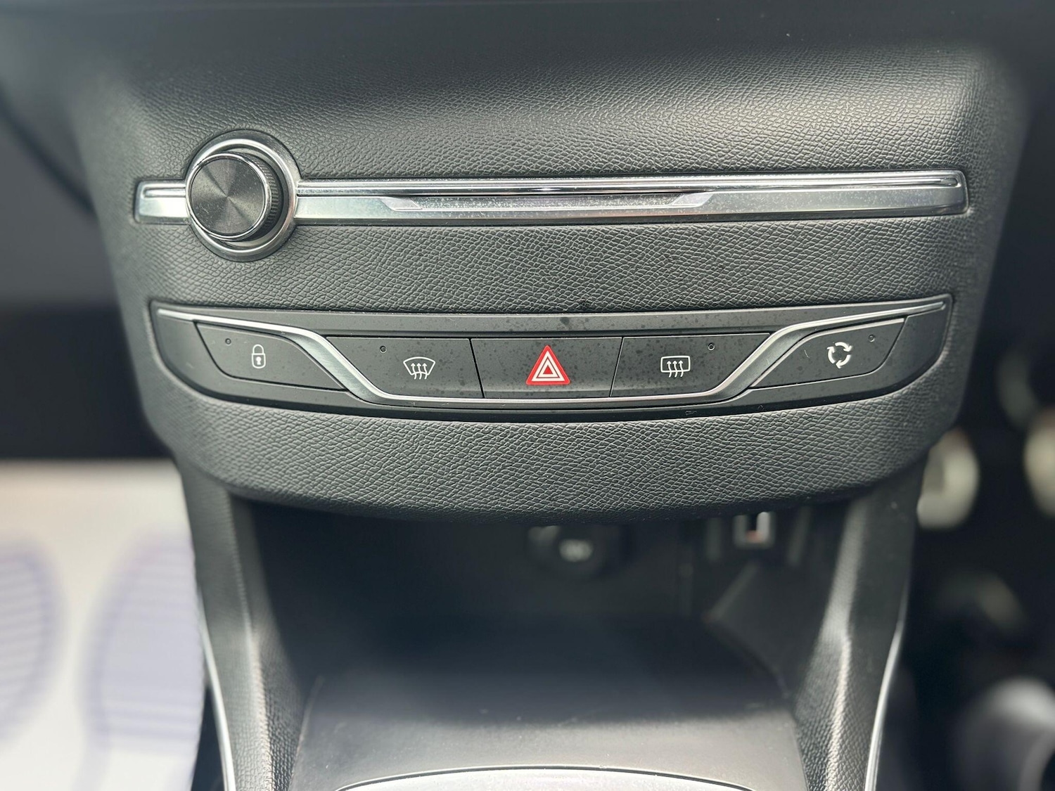 Used Peugeot 308 2017 for sale - 76887409: Photo 35