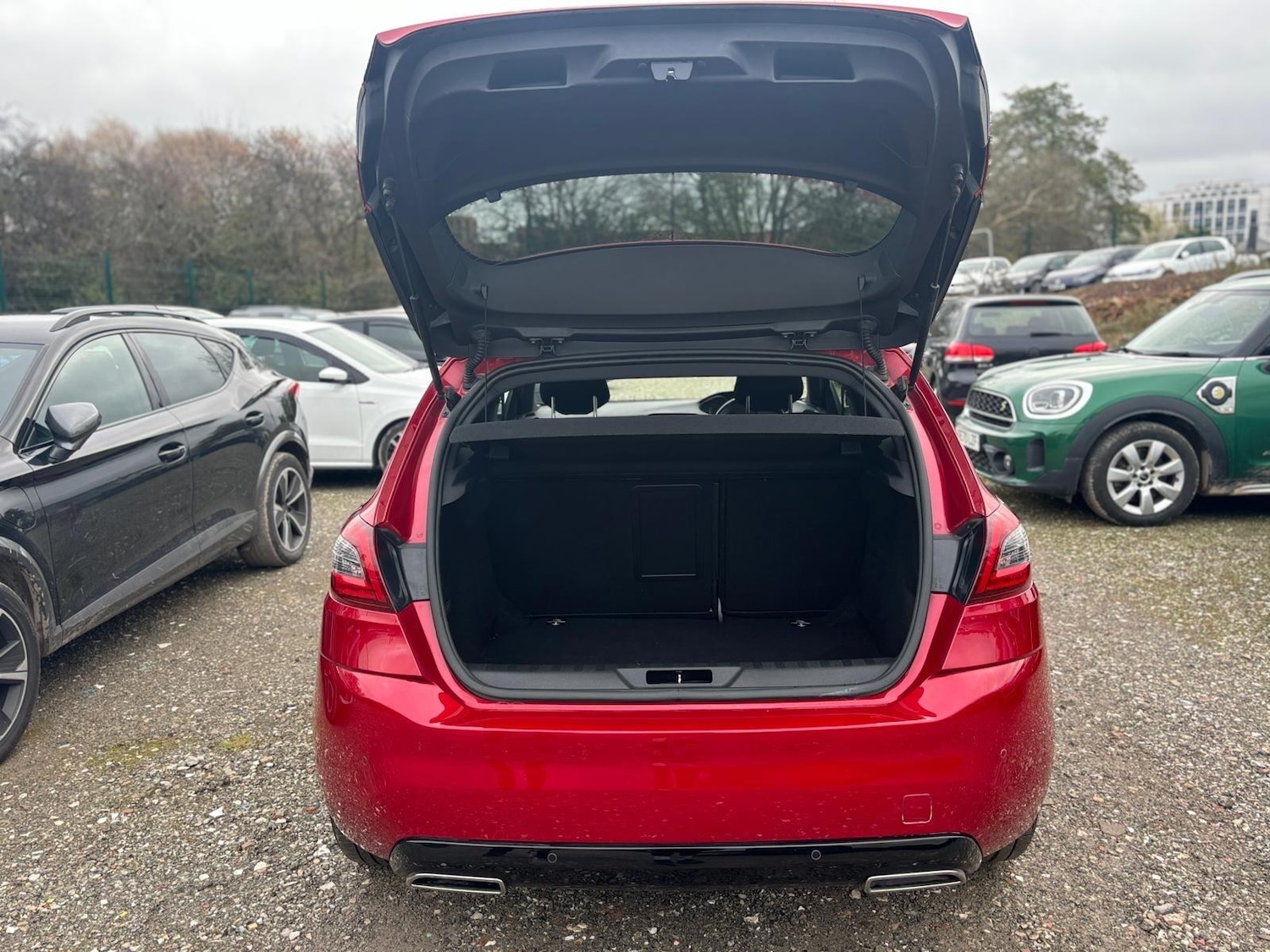 Used Peugeot 308 2017 for sale - 76887409: Photo 7