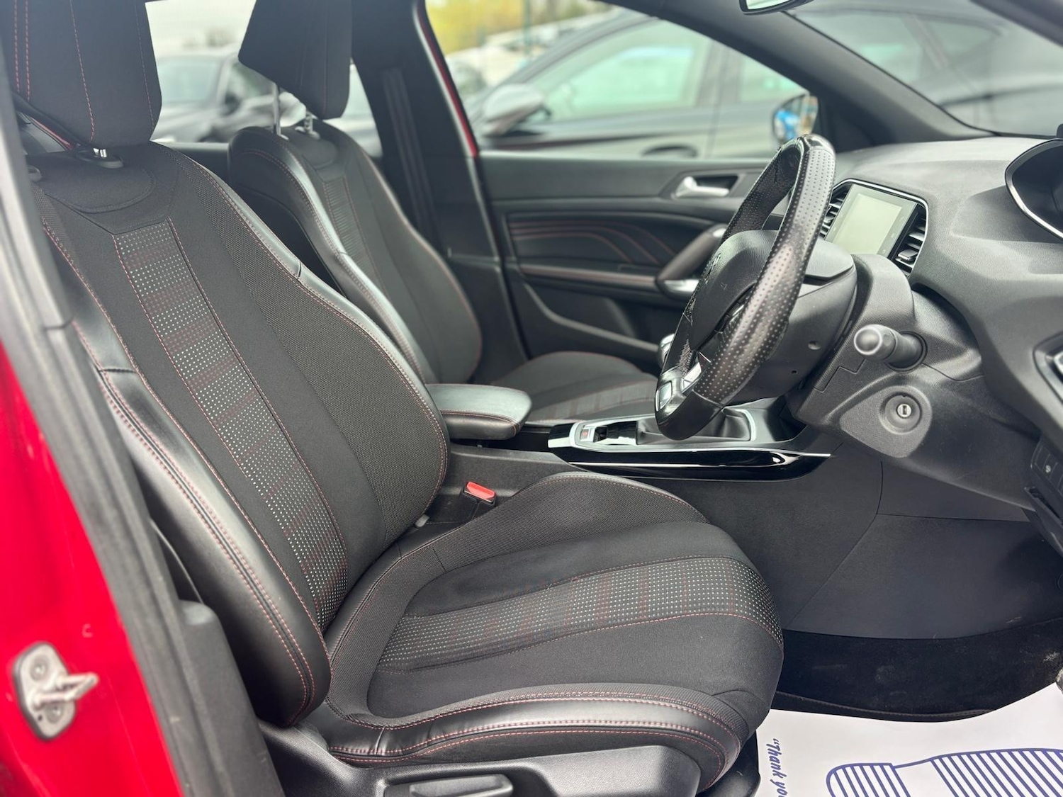 Used Peugeot 308 2017 for sale - 76887409: Photo 9