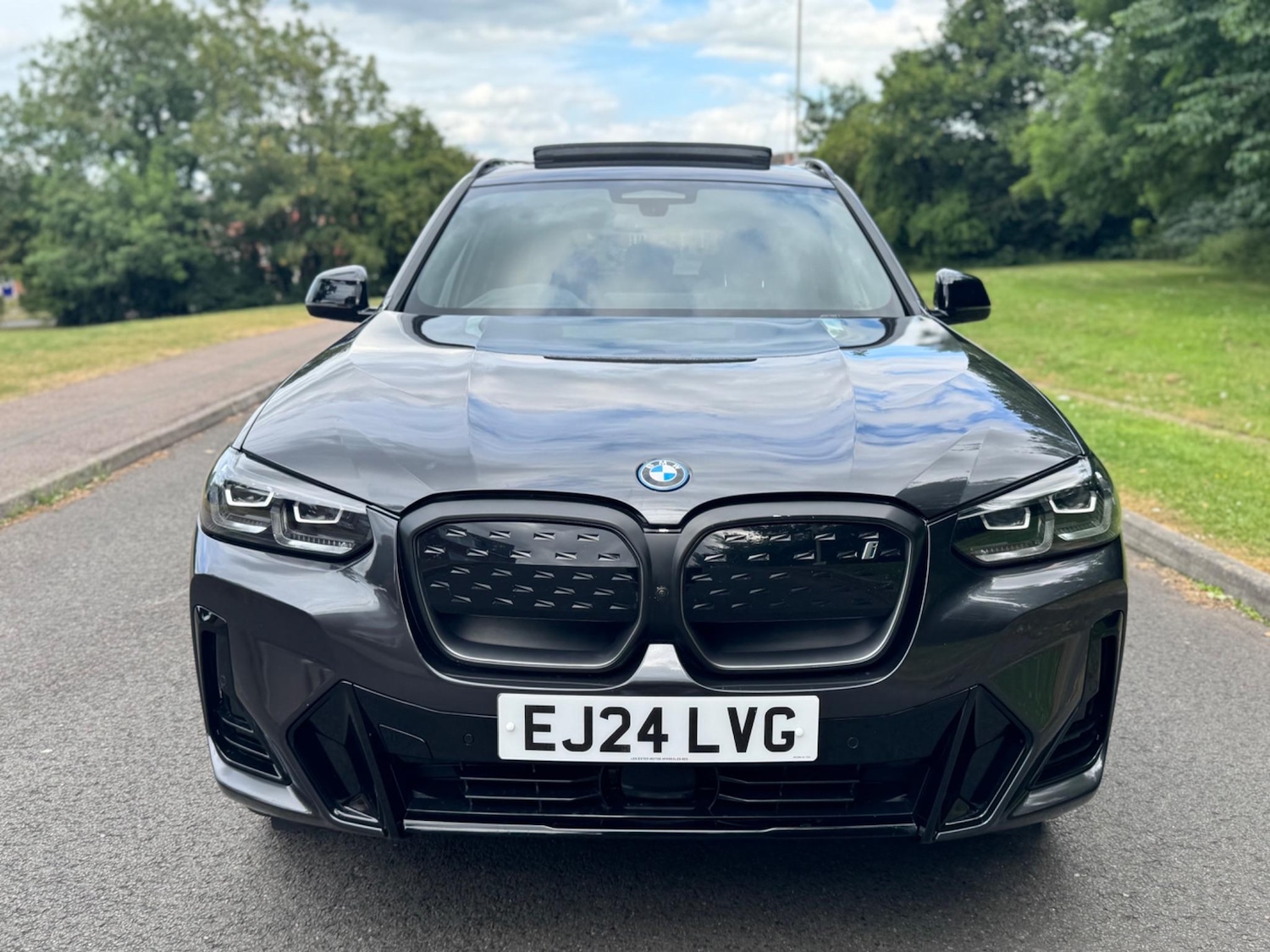 Used BMW iX3 2024 for sale - 76382578: Photo 2