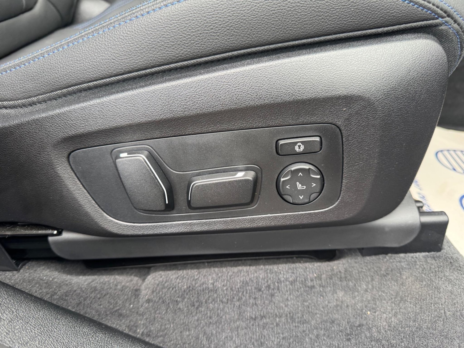 Used BMW iX3 2024 for sale - 76382578: Photo 43