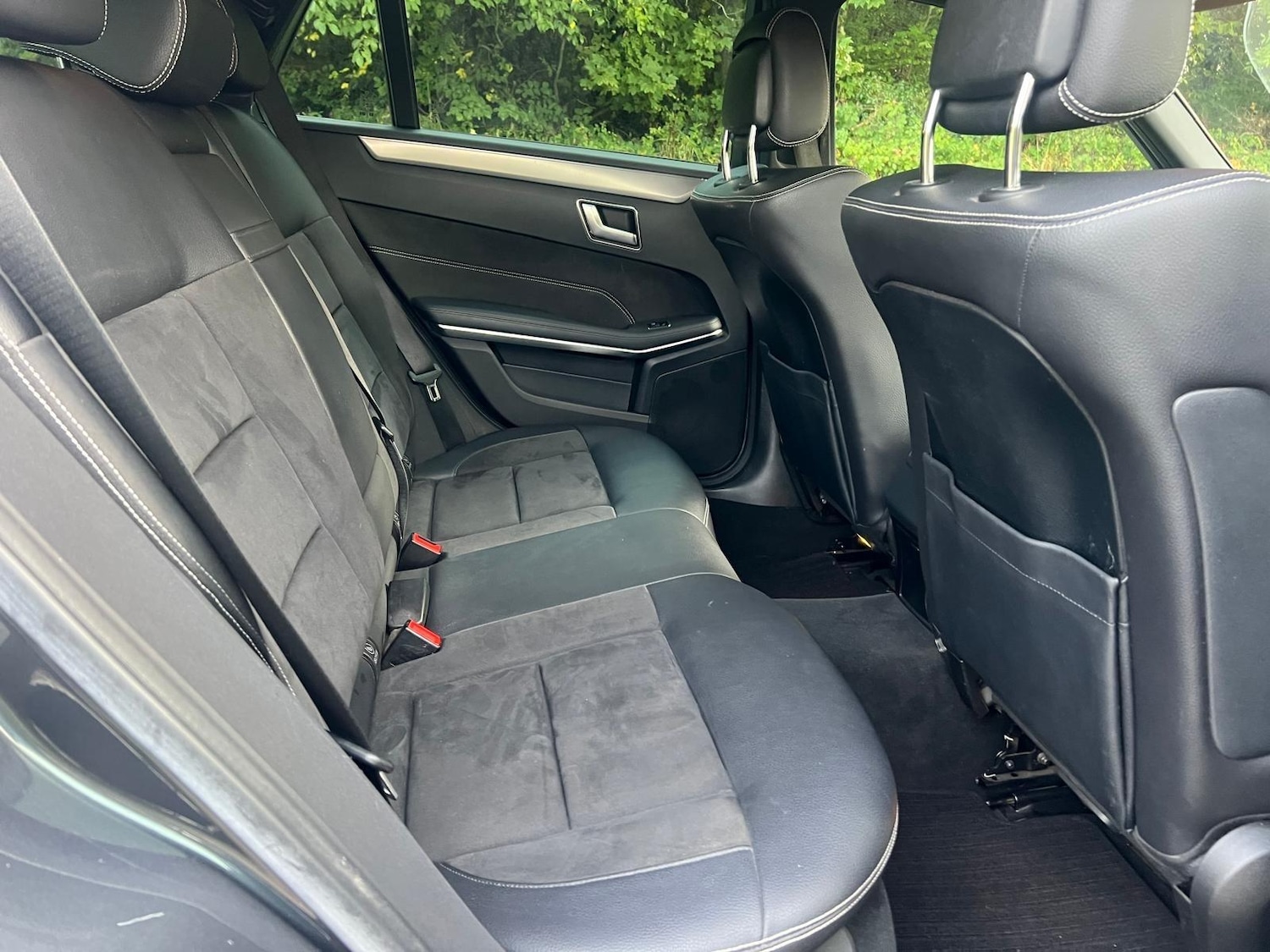 Used Mercedes-Benz E Class 2013 for sale - 76382579: Photo 13