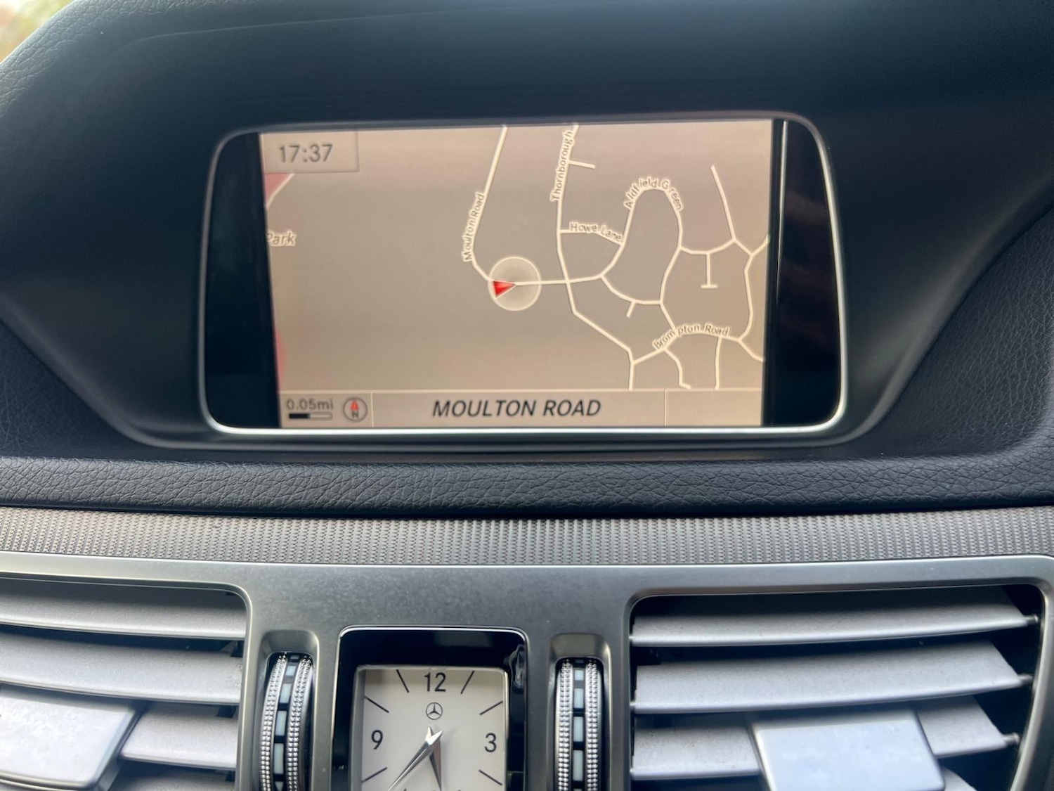 Used Mercedes-Benz E Class 2013 for sale - 76382579: Photo 18