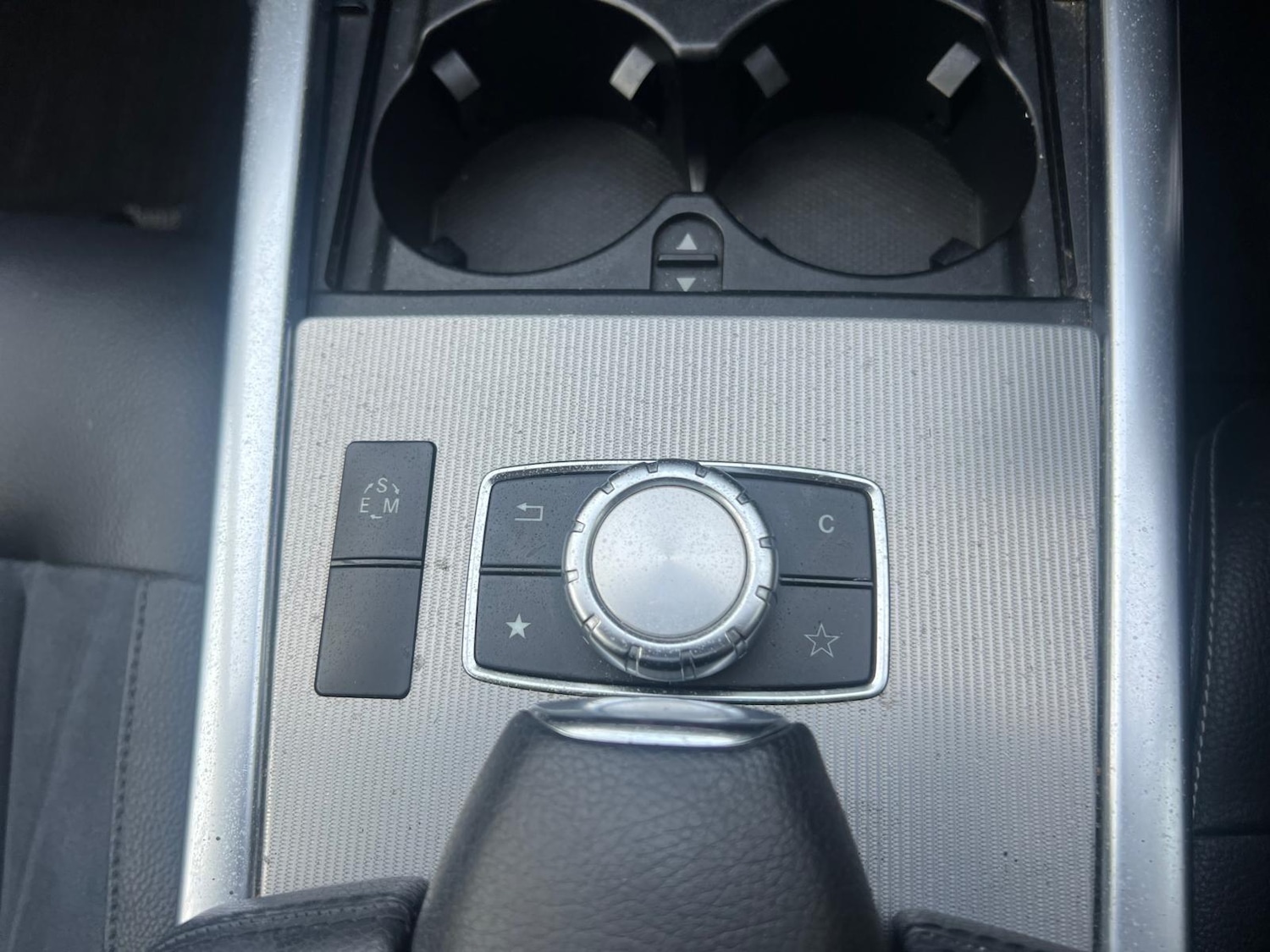 Used Mercedes-Benz E Class 2013 for sale - 76382579: Photo 23