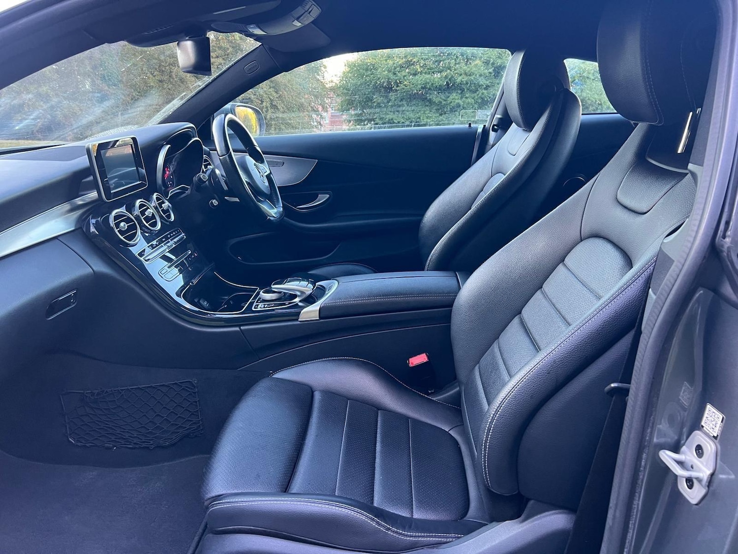 Used Mercedes-Benz C Class 2016 for sale - 76382577: Photo 10