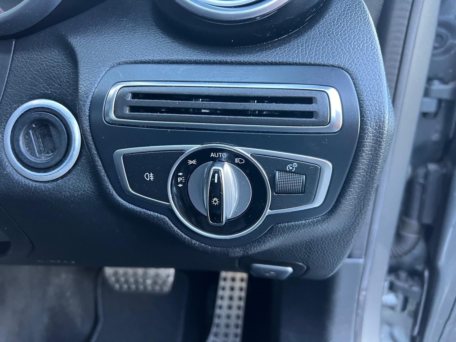 Used Mercedes-Benz C Class 2016 for sale - 76382577: Photo 29