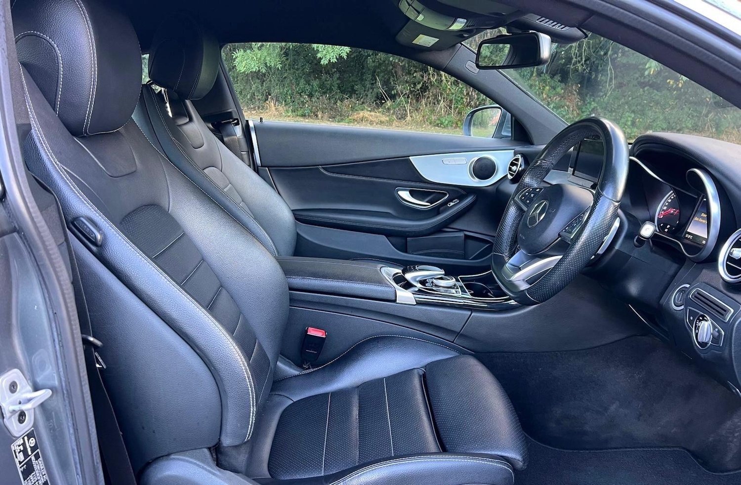 Used Mercedes-Benz C Class 2016 for sale - 76382577: Photo 8