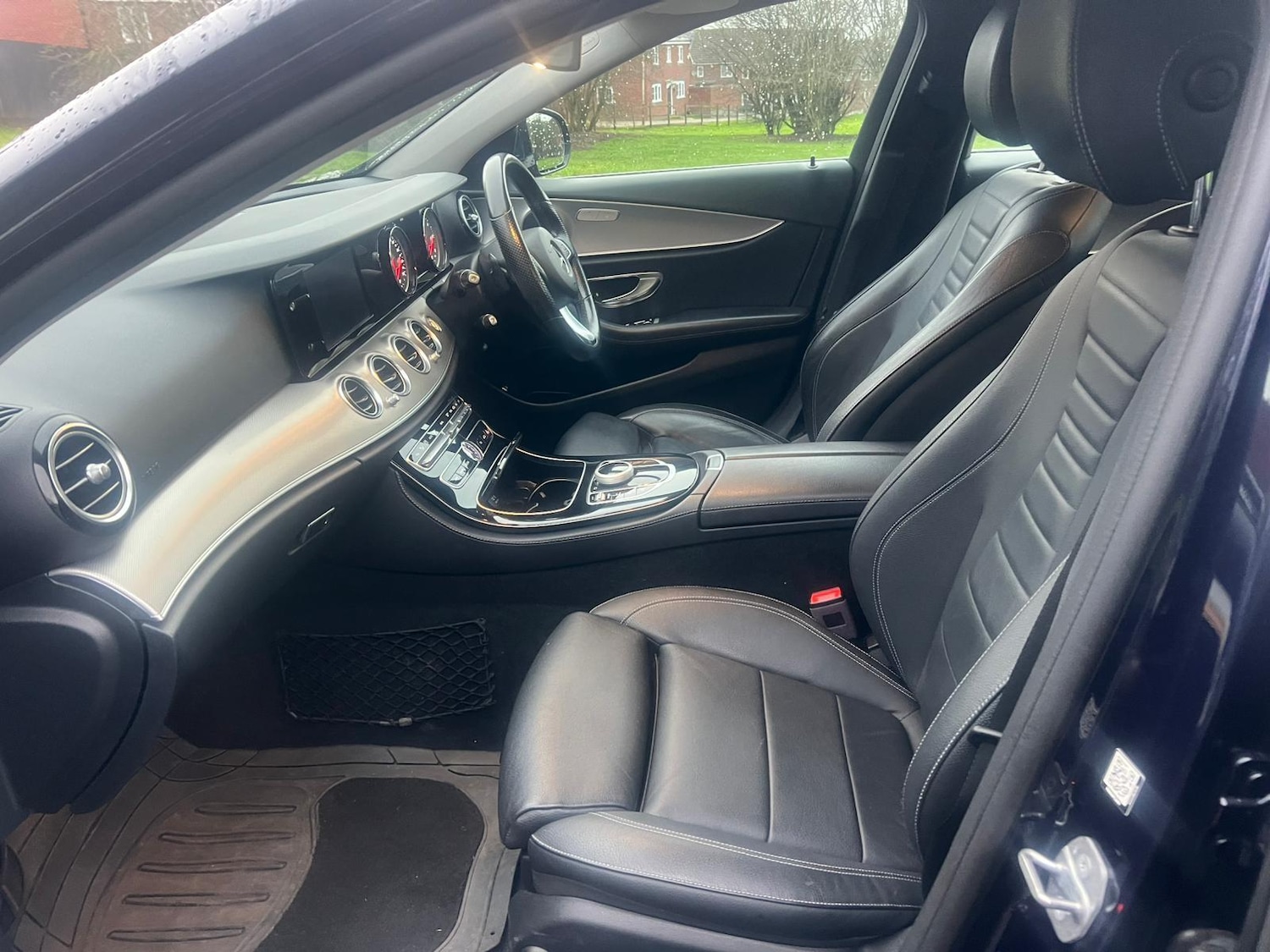 Used Mercedes-Benz E Class 2018 for sale - 77315472: Photo 11