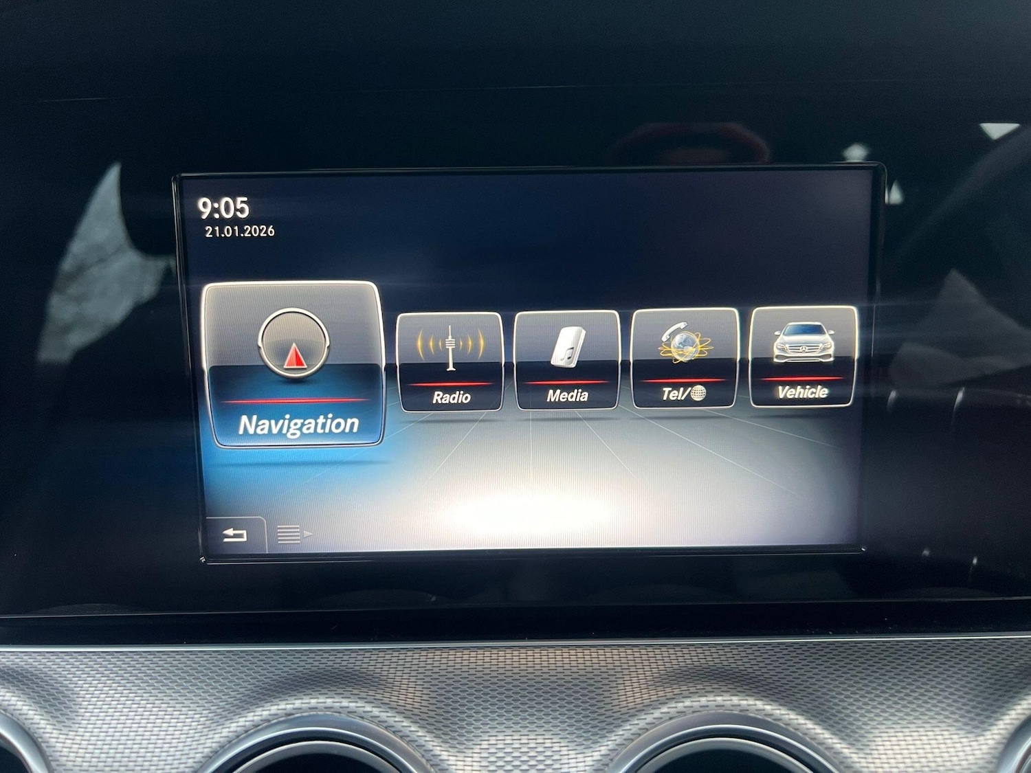 Used Mercedes-Benz E Class 2018 for sale - 77315472: Photo 23