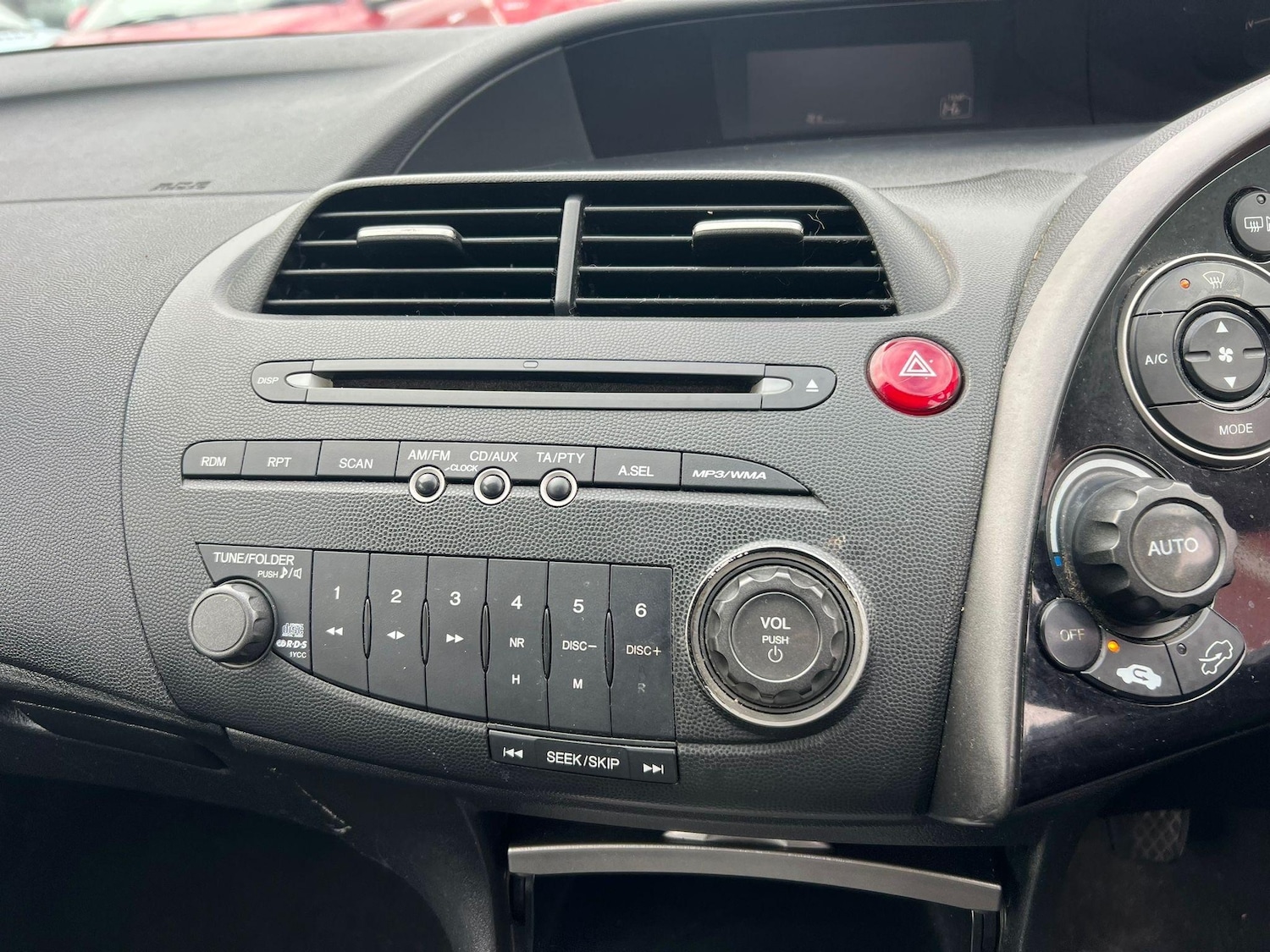 Used Honda Civic 2008 for sale - 76382588: Photo 21