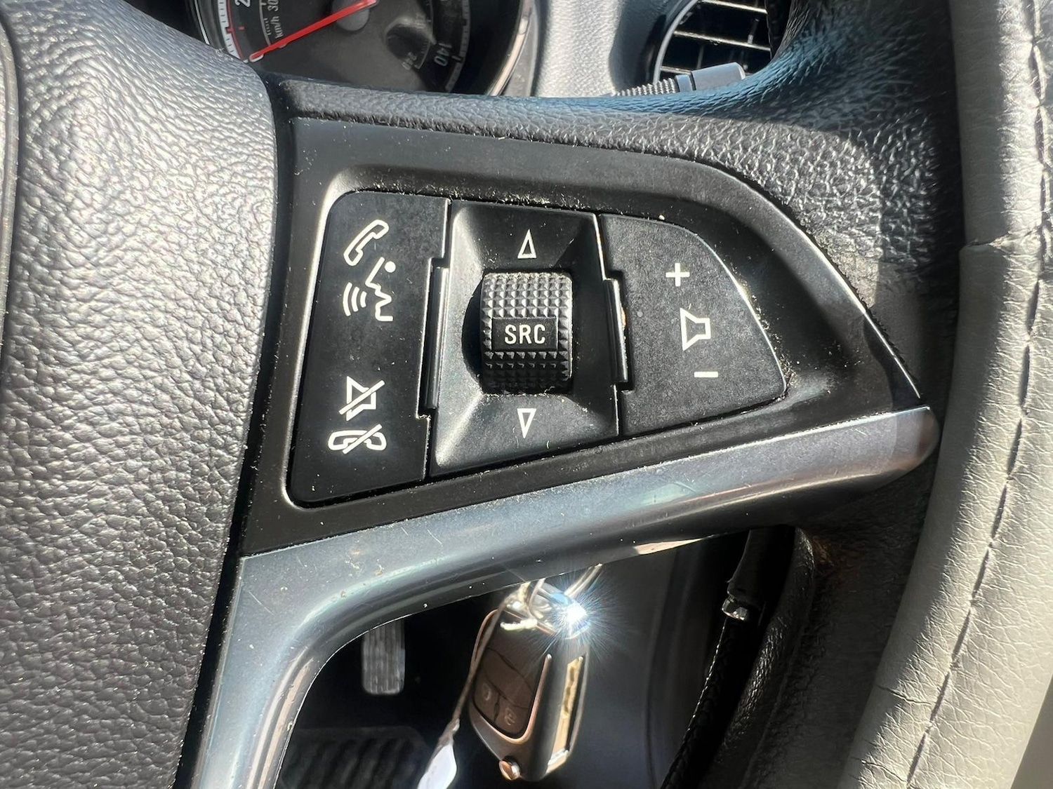 Used Vauxhall Meriva 2011 for sale - 76382585: Photo 23