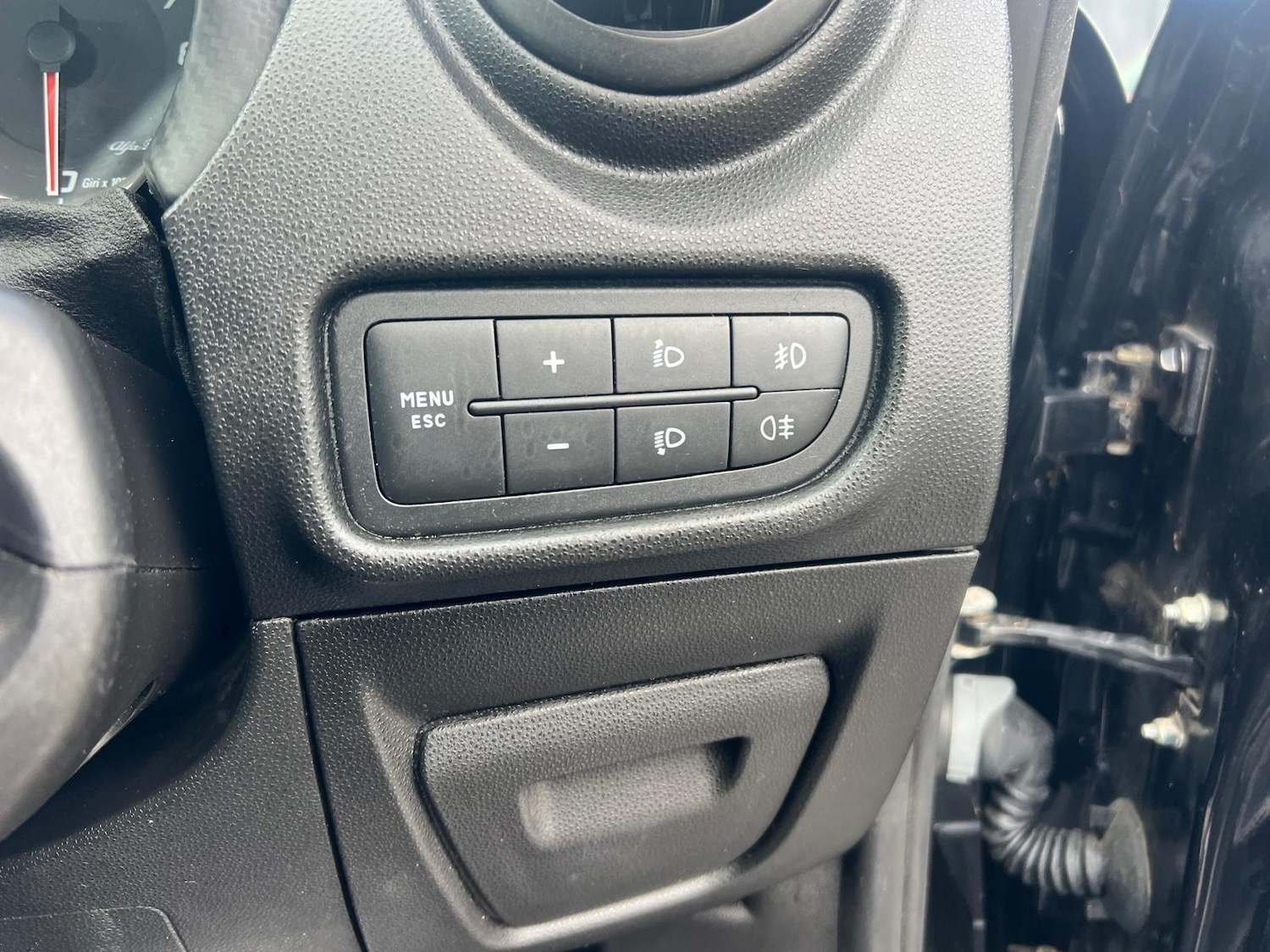 Used Alfa Romeo MiTo 2009 for sale - 76382587: Photo 25