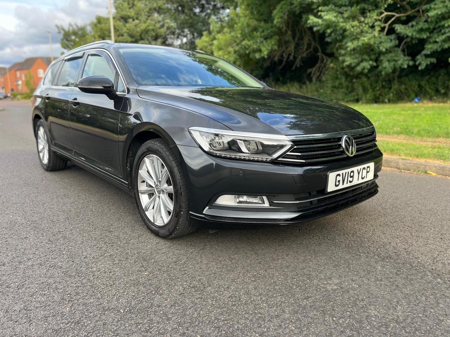 Used Volkswagen Passat 2019 for sale - 76382584: Photo 1