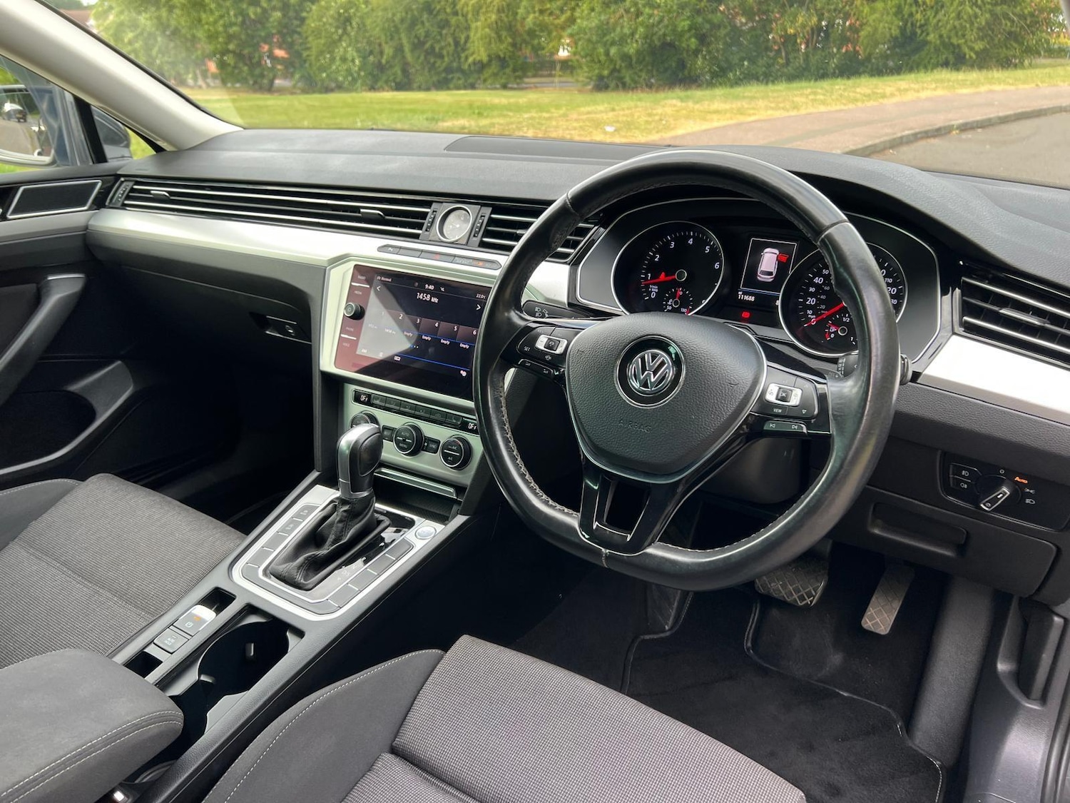 Used Volkswagen Passat 2019 for sale - 76382584: Photo 16