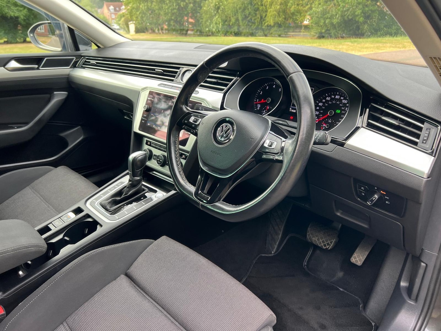 Used Volkswagen Passat 2019 for sale - 76382584: Photo 17
