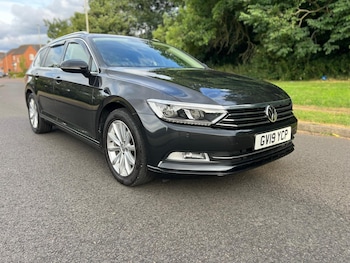 Used Volkswagen Passat 2019 for sale - 76382584: Photo