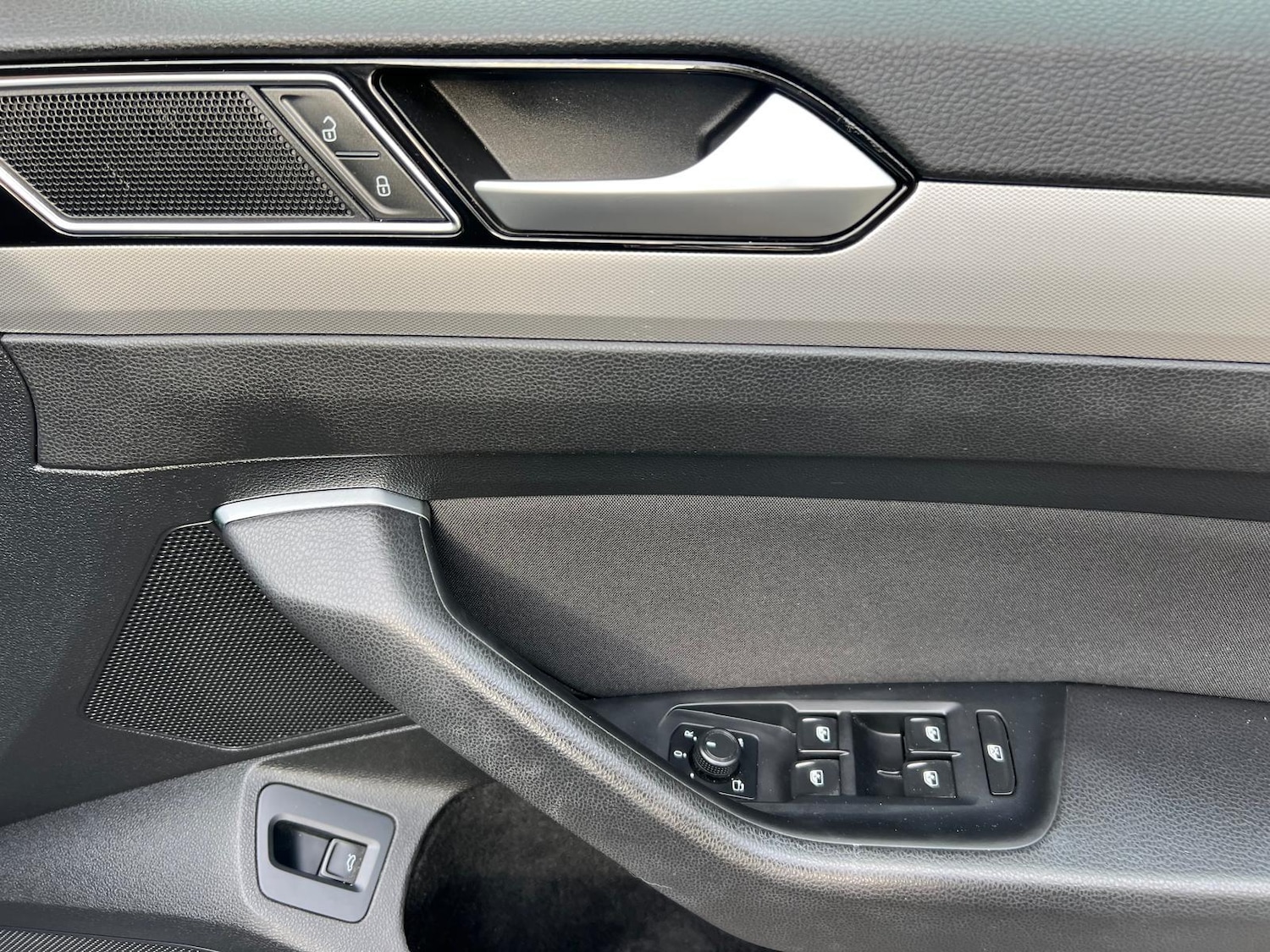 Used Volkswagen Passat 2019 for sale - 76382584: Photo 27