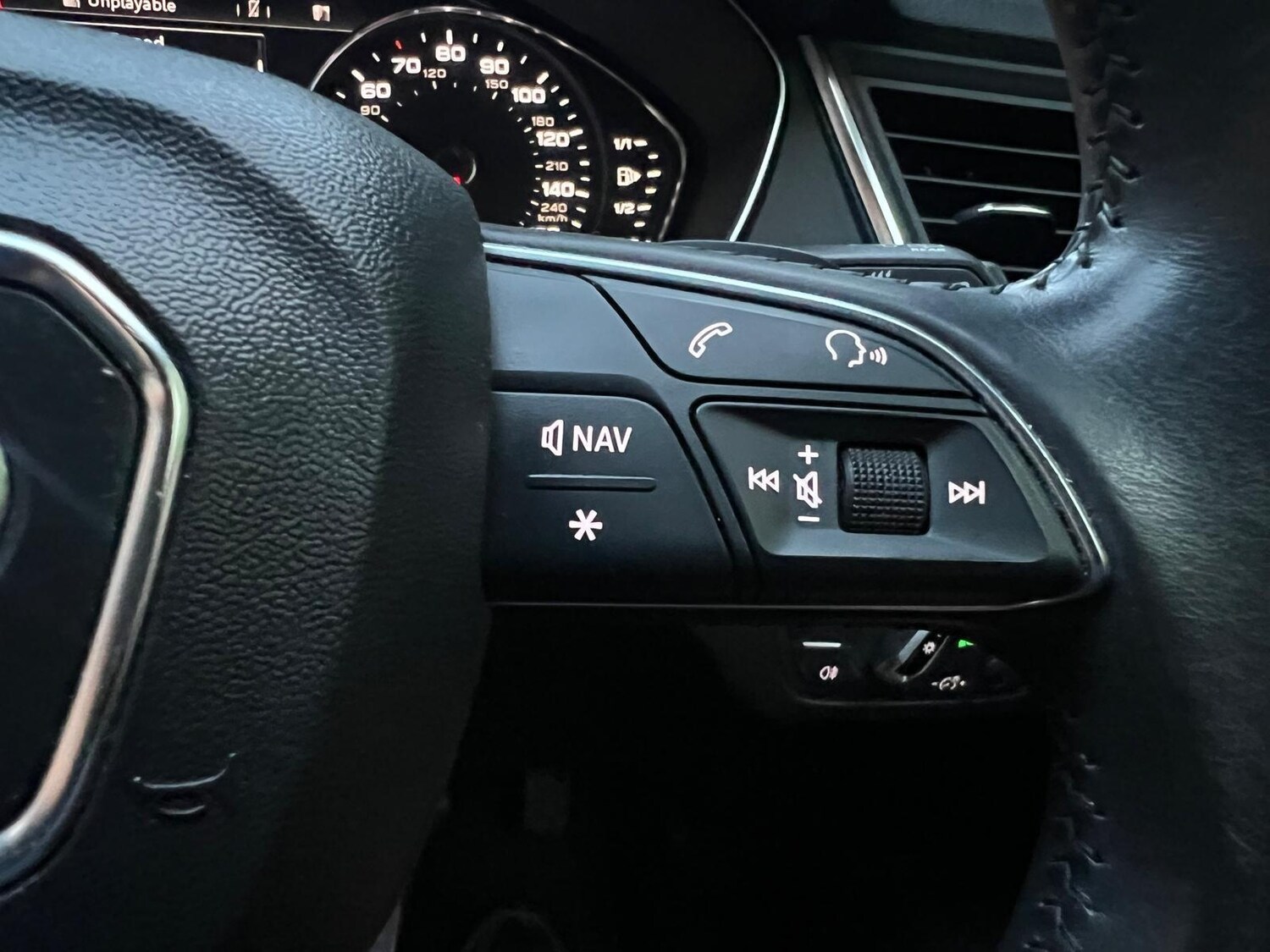 Used Audi Q5 2018 for sale - 76382594: Photo 22