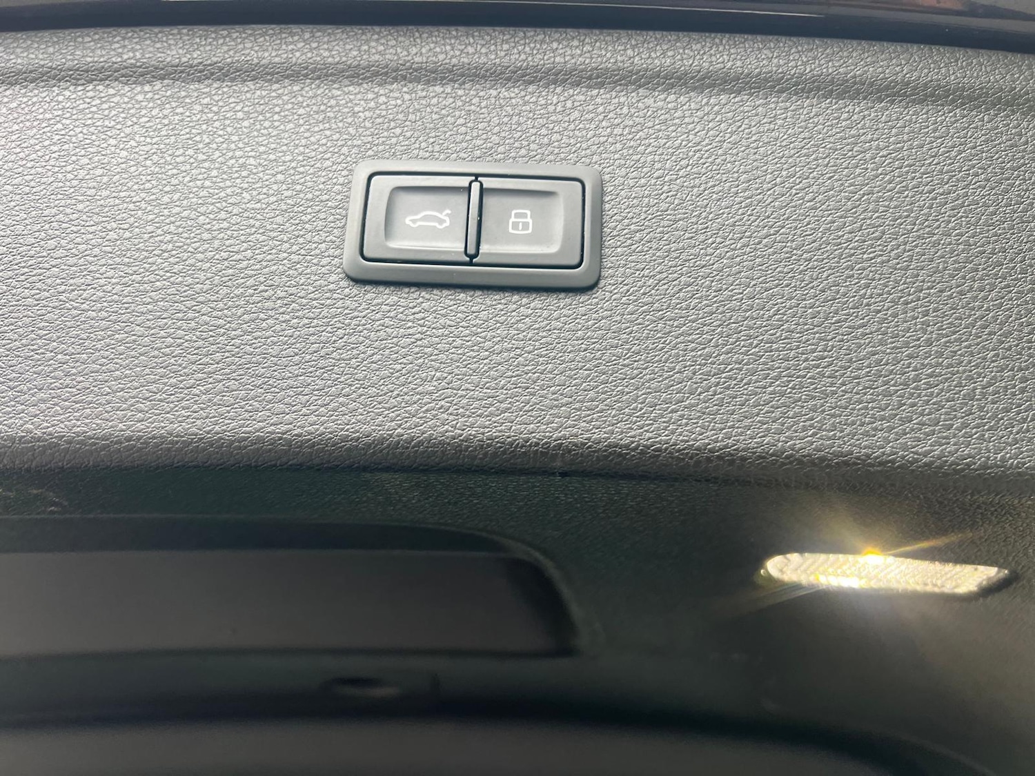 Used Audi Q5 2020 for sale - 76382595: Photo 27