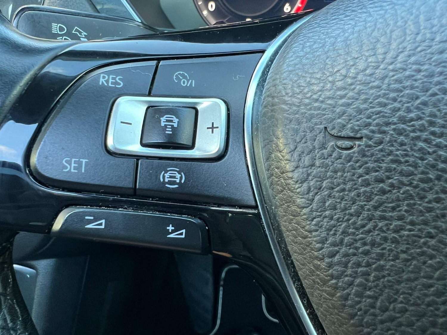 Used Volkswagen Tiguan 2019 for sale - 76671194: Photo 31