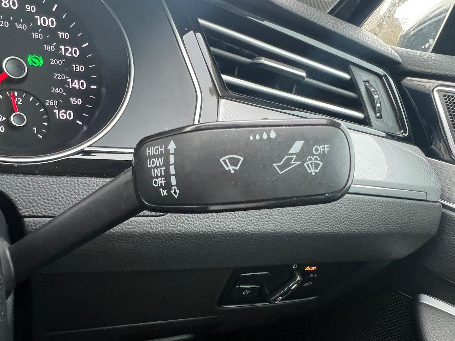 Used Volkswagen Passat 2021 for sale - 77559139: Photo 32