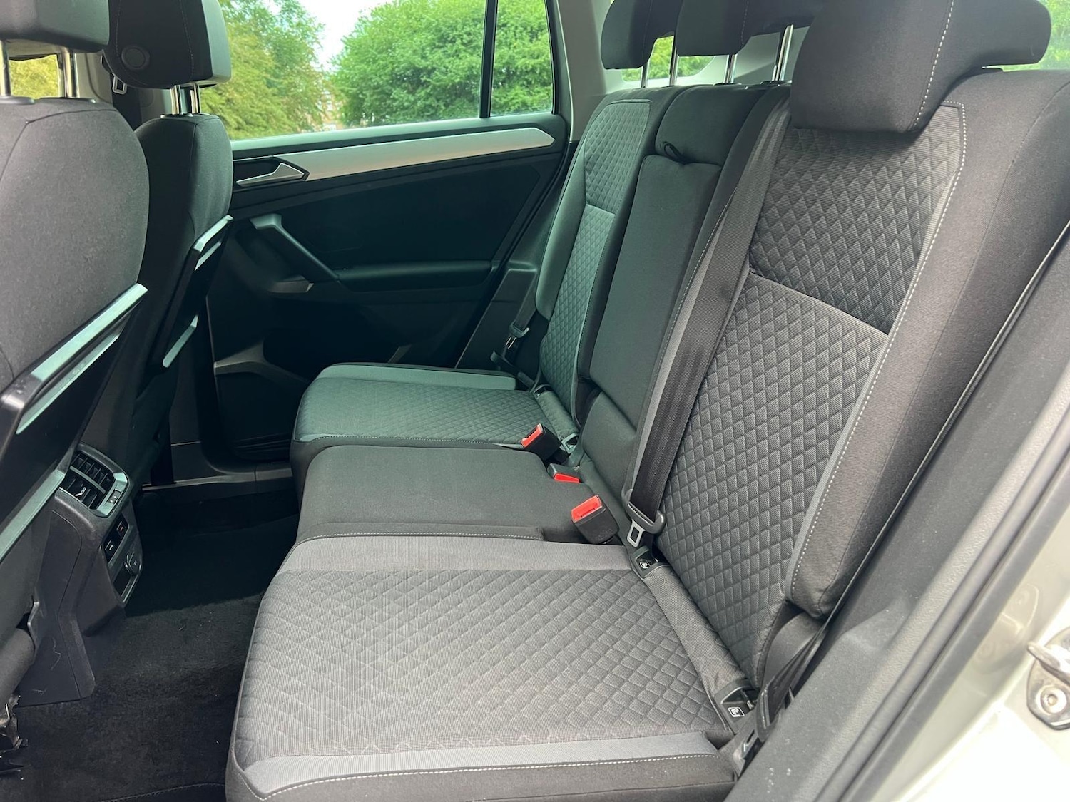 Used Volkswagen Tiguan 2017 for sale - 76988571: Photo 16