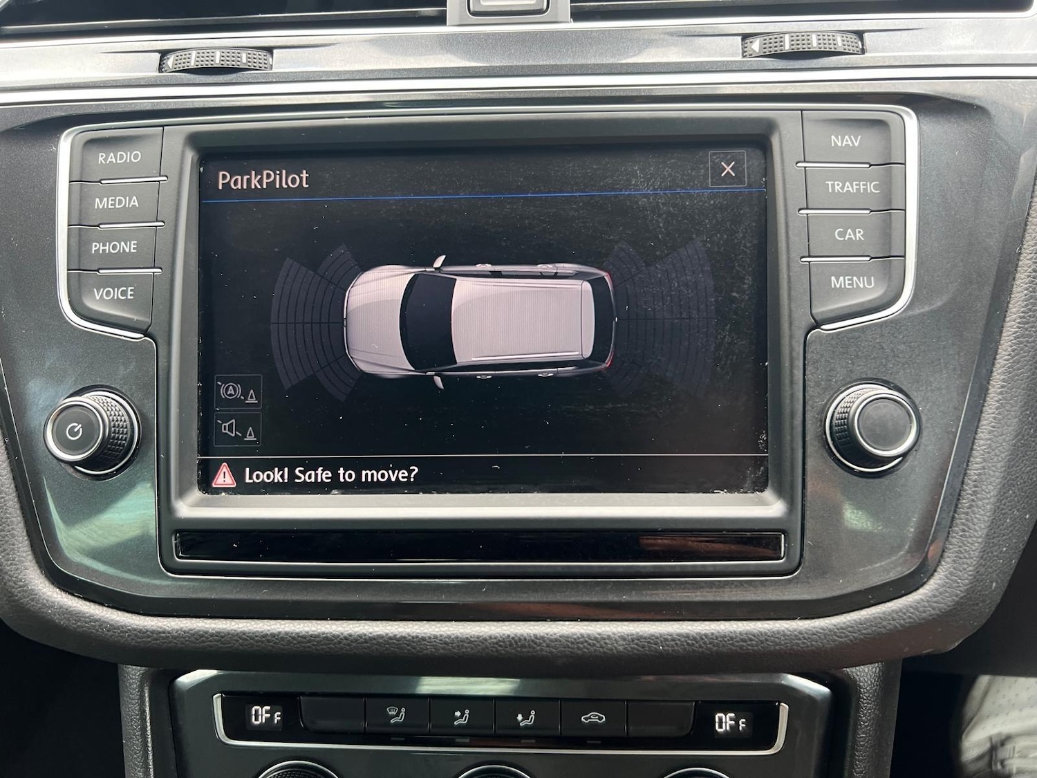 Used Volkswagen Tiguan 2017 for sale - 76988571: Photo 25