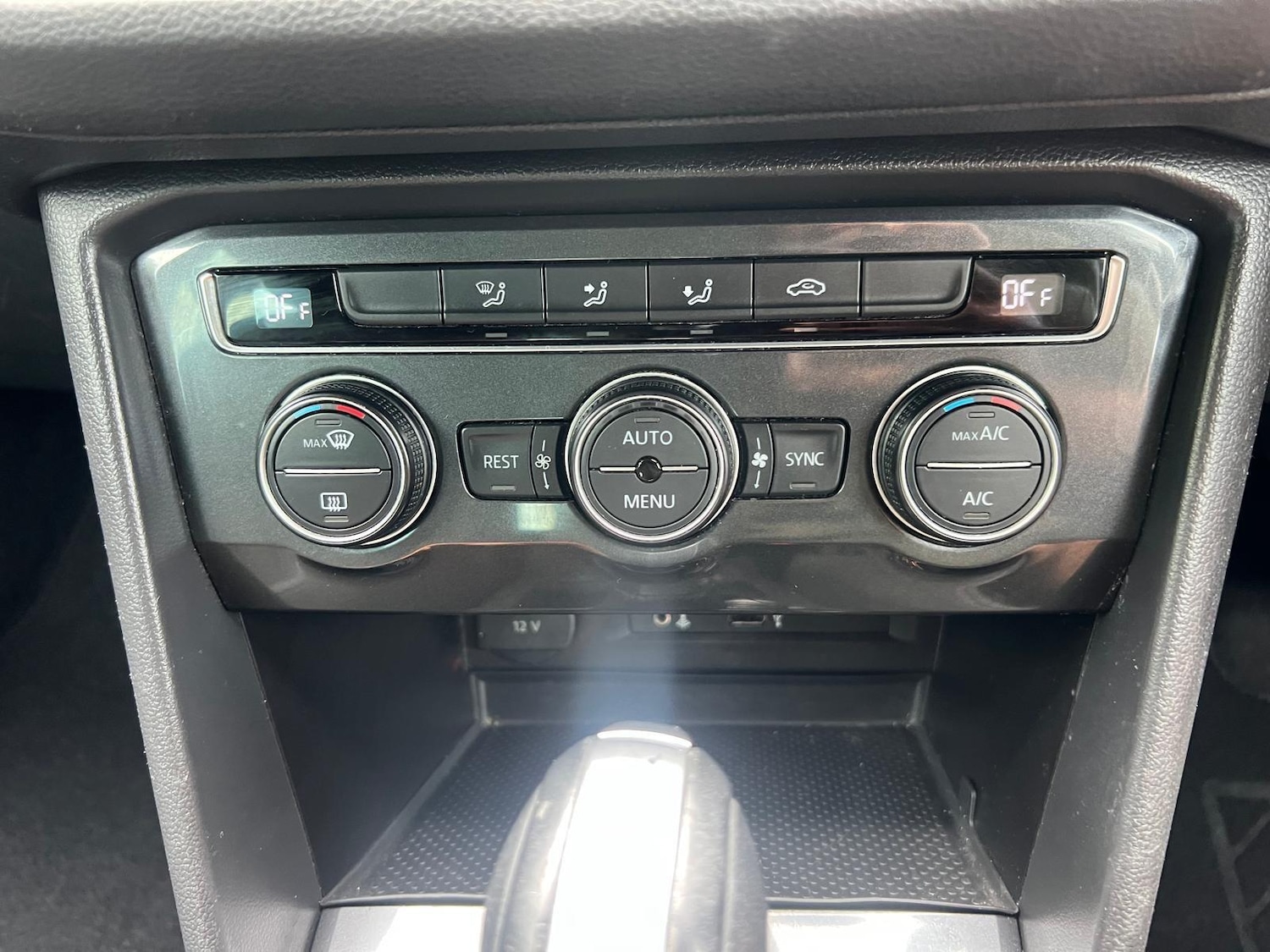 Used Volkswagen Tiguan 2017 for sale - 76988571: Photo 29