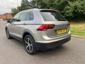 Used Volkswagen Tiguan 2017 for sale - 76988571: Photo
