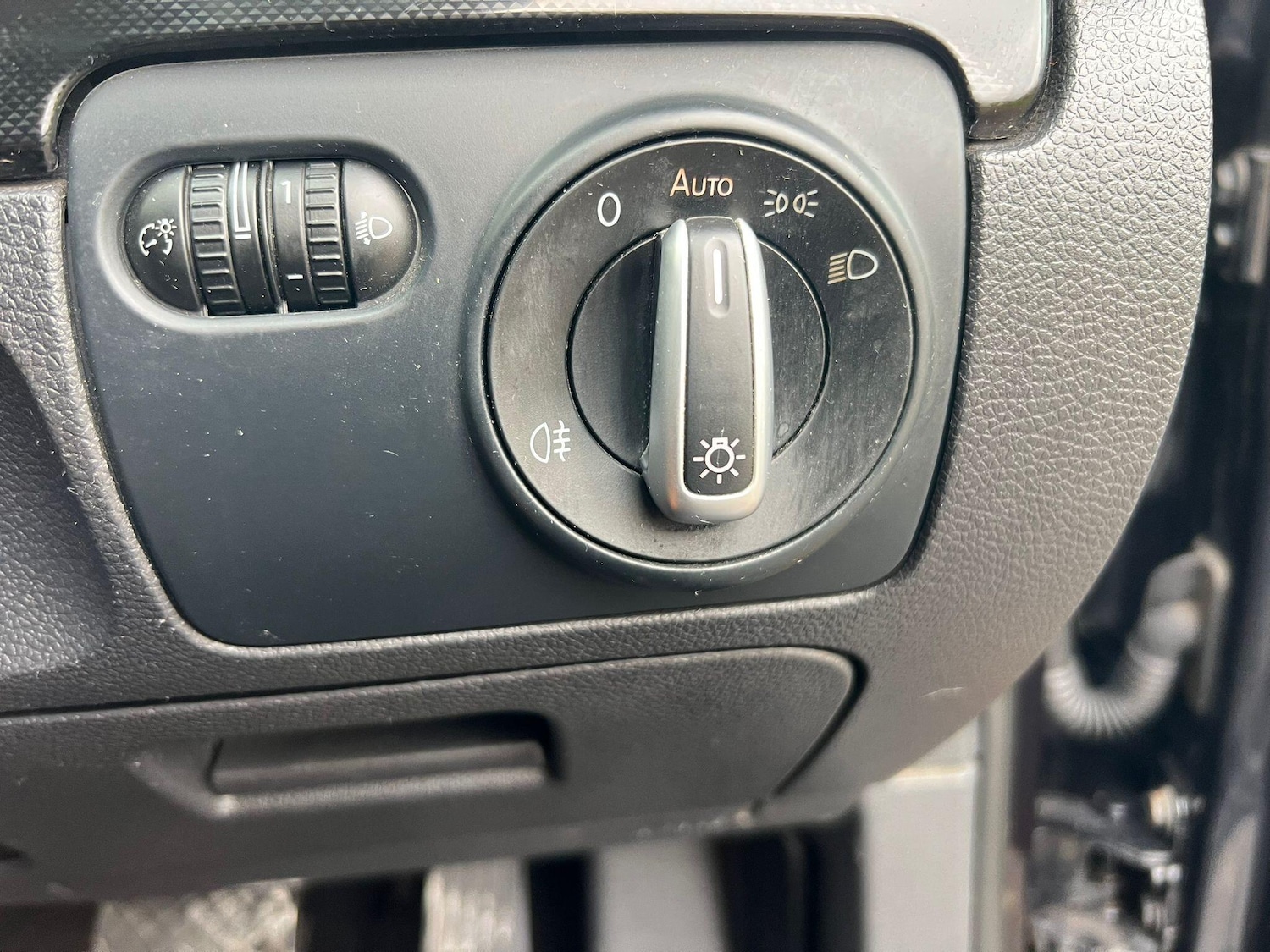 Used Volkswagen Golf for sale - 76512085: Photo 27