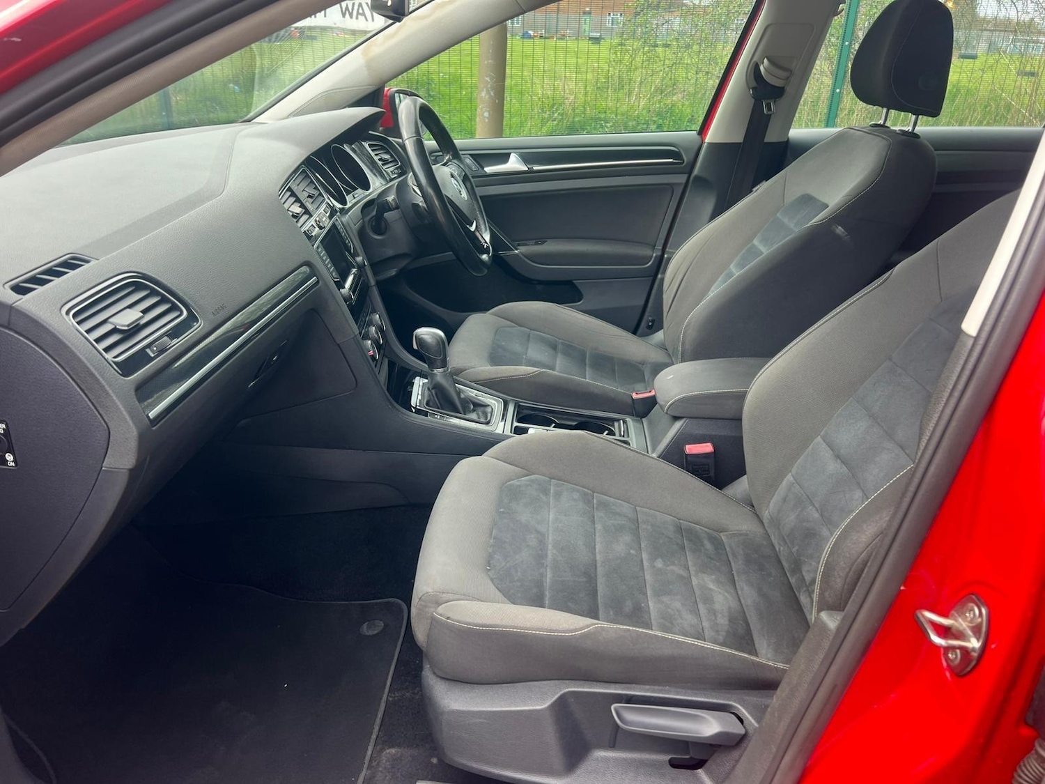 Used Volkswagen Golf 2014 for sale - 78006640: Photo 11