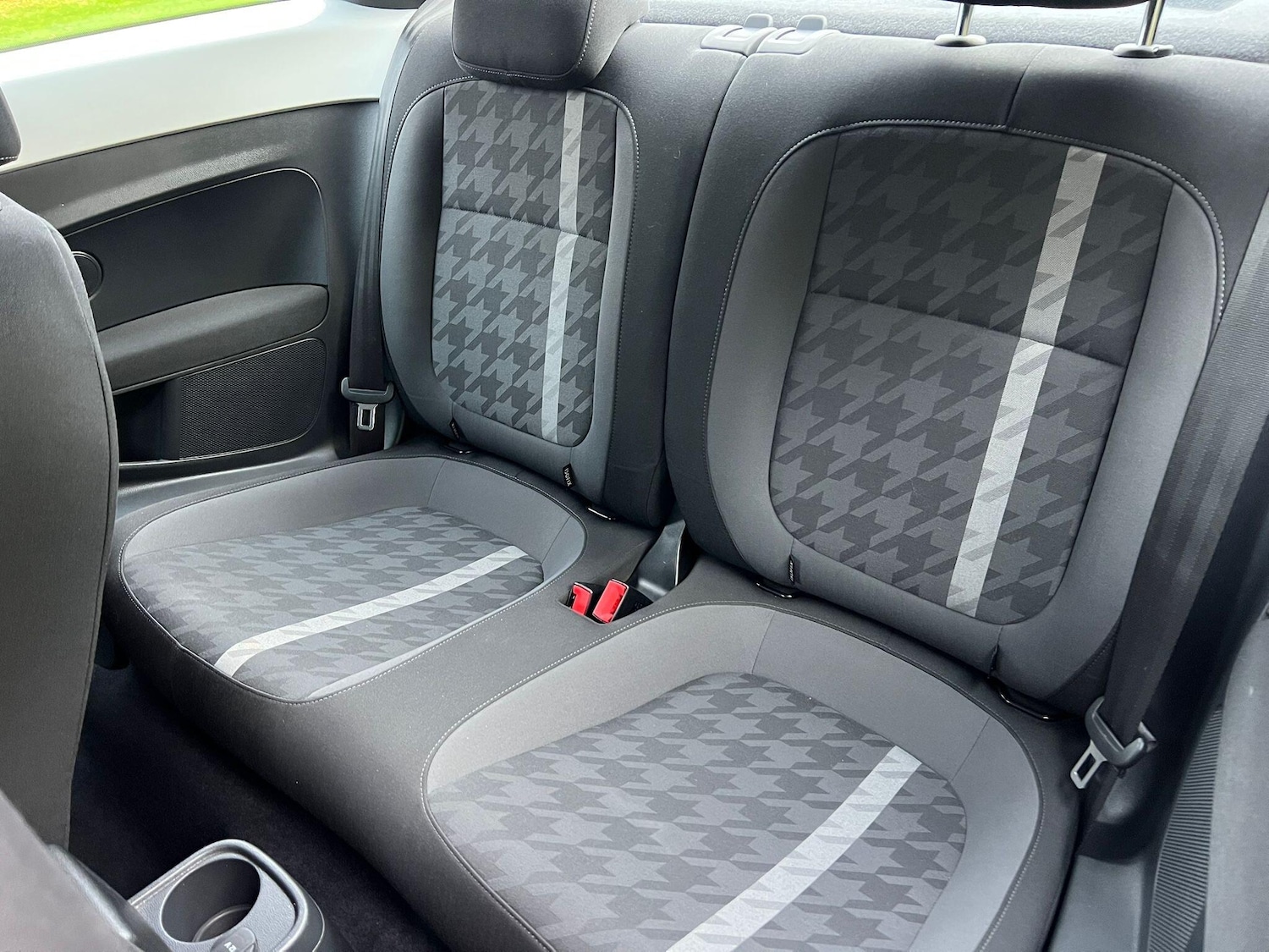 Used Volkswagen Beetle 2017 for sale - 77016814: Photo 14