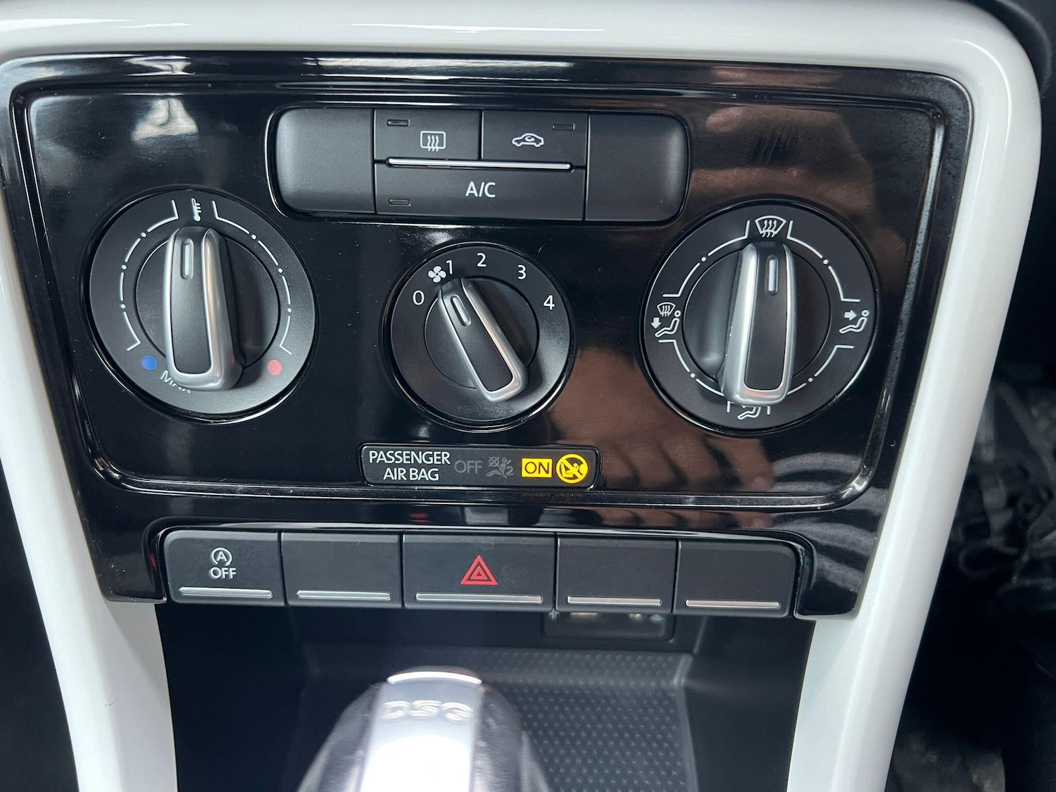 Used Volkswagen Beetle 2017 for sale - 77016814: Photo 25