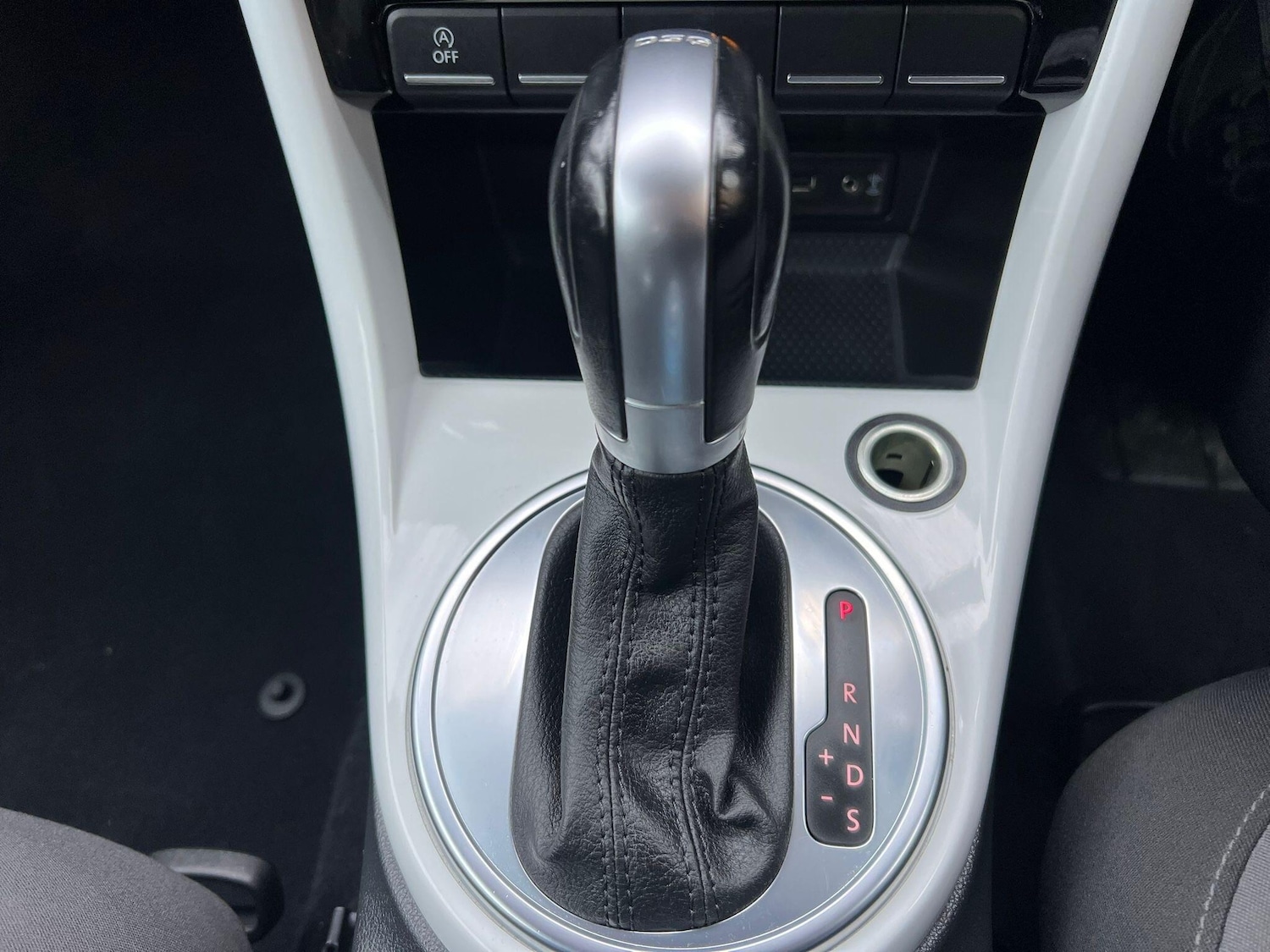 Used Volkswagen Beetle 2017 for sale - 77016814: Photo 26