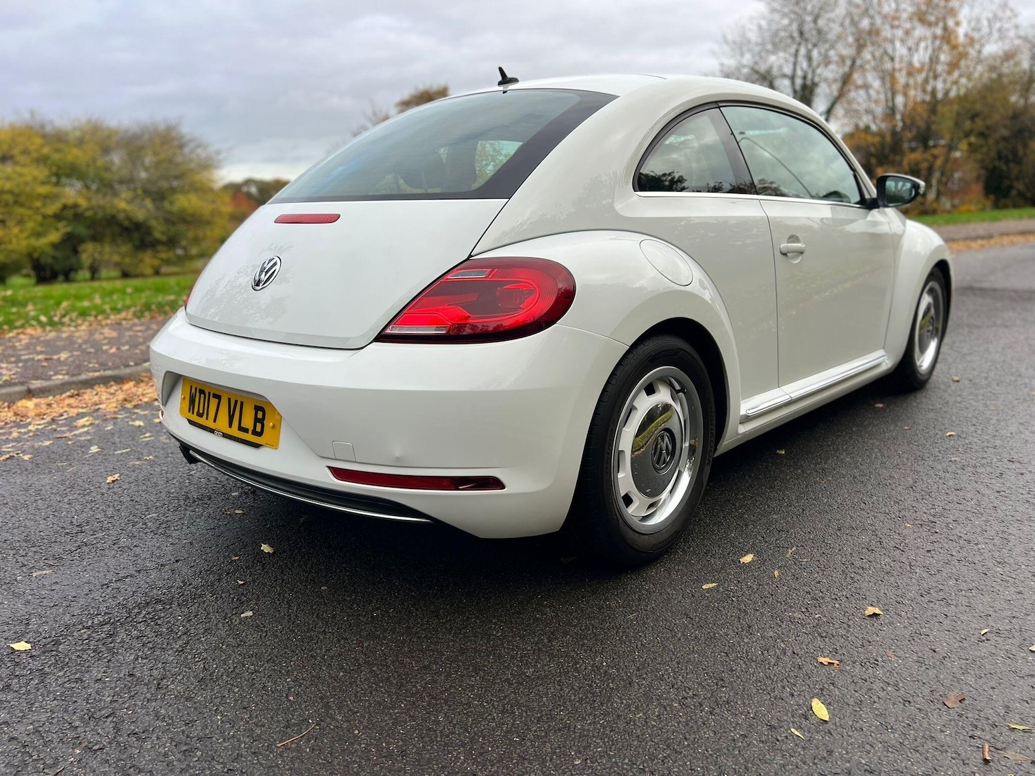Used Volkswagen Beetle 2017 for sale - 77016814: Photo 6
