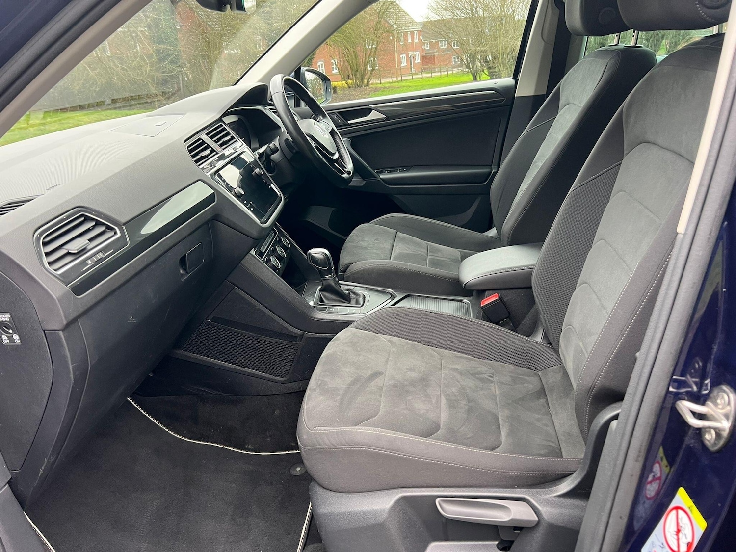 Used Volkswagen Tiguan 2018 for sale - 77315309: Photo 10