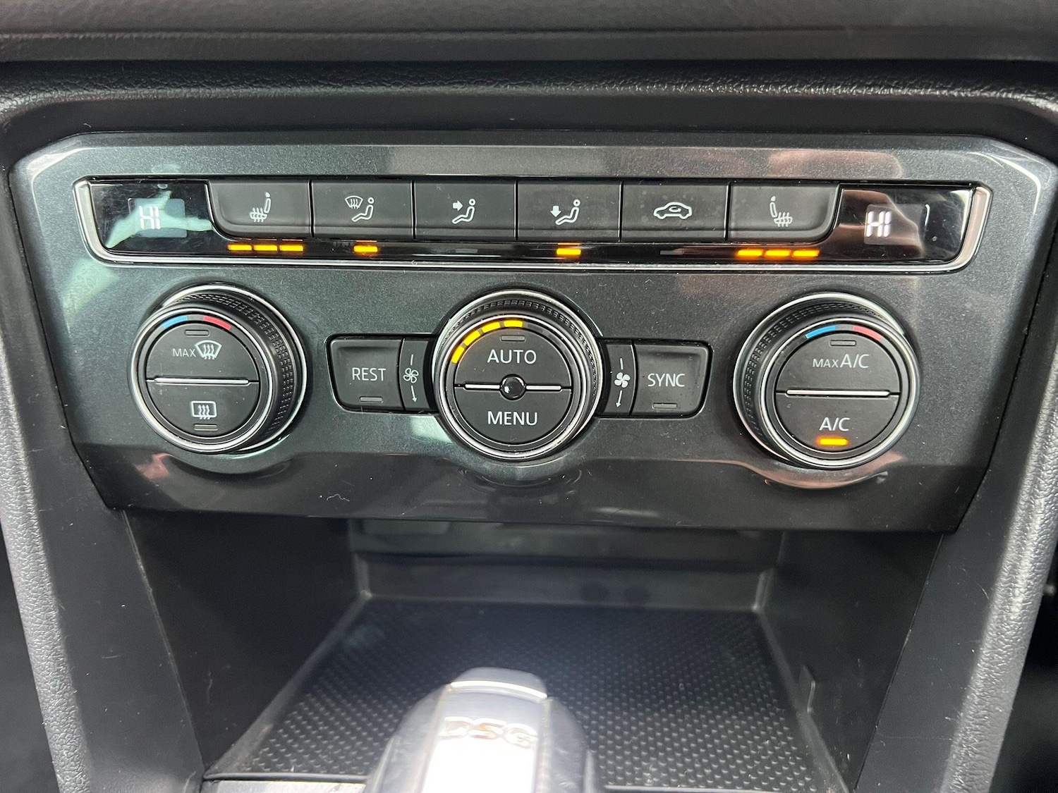 Used Volkswagen Tiguan 2018 for sale - 77315309: Photo 27