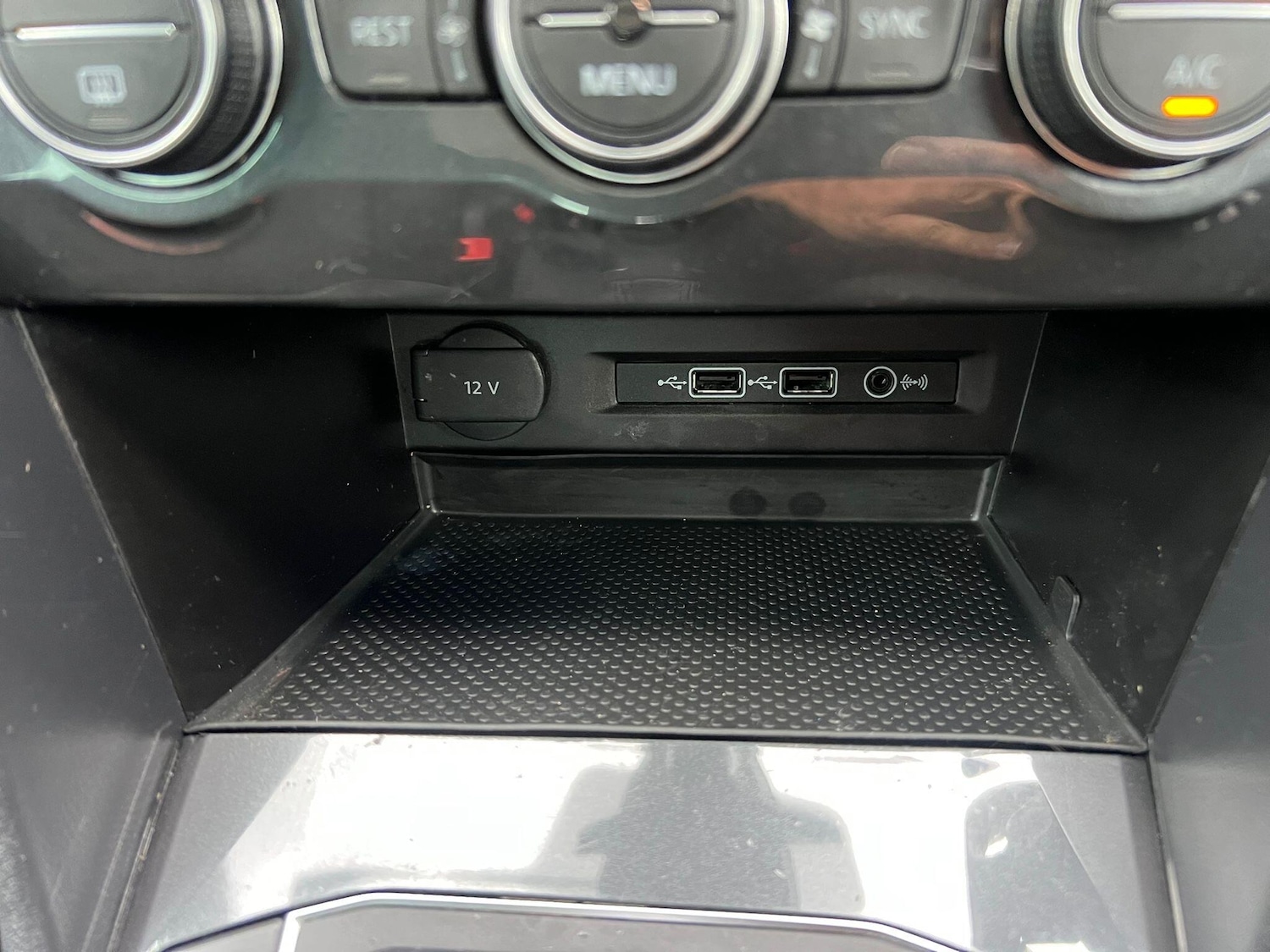 Used Volkswagen Tiguan 2018 for sale - 77315309: Photo 36