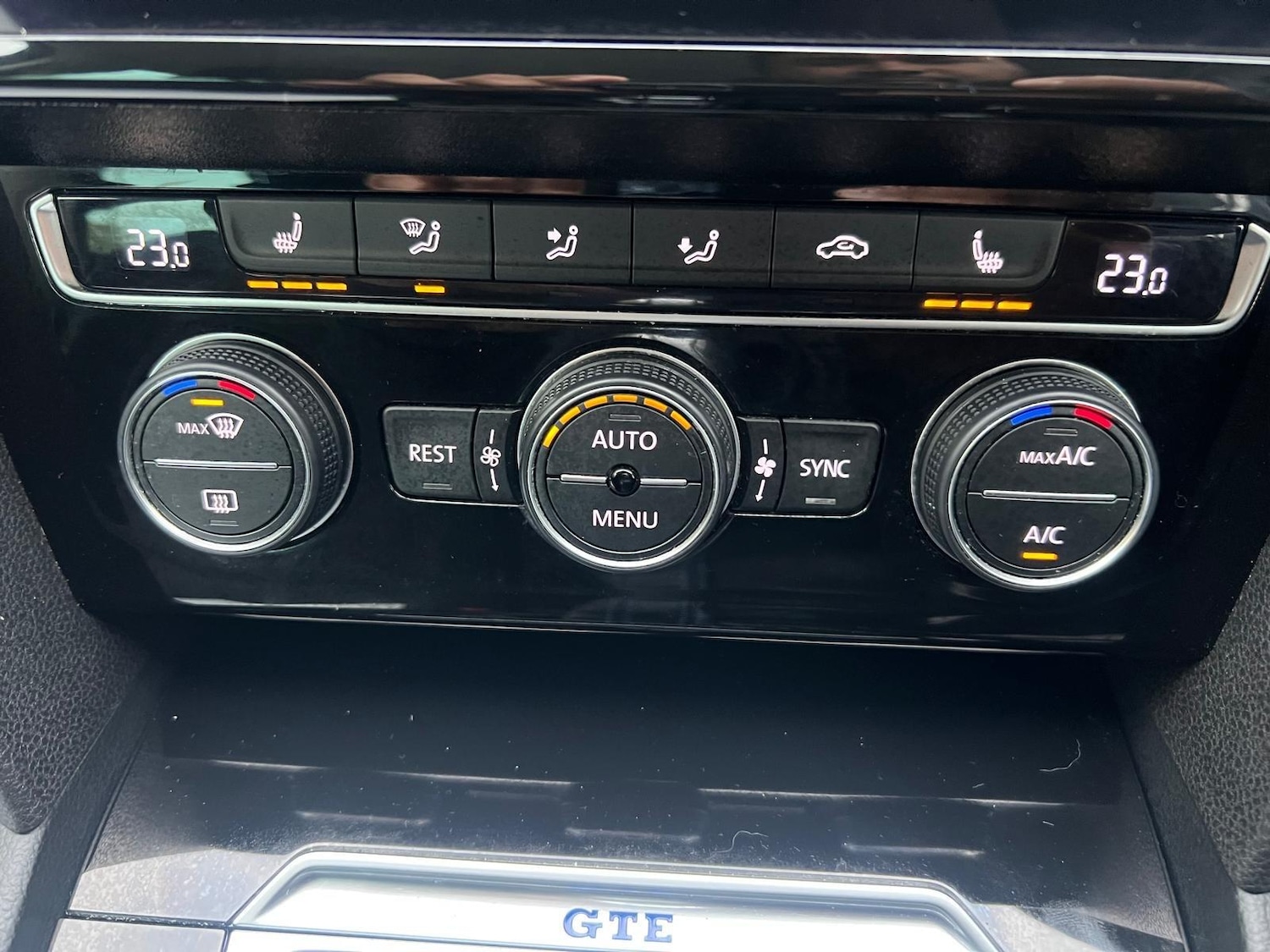 Used Volkswagen Passat 2018 for sale - 76456830: Photo 29